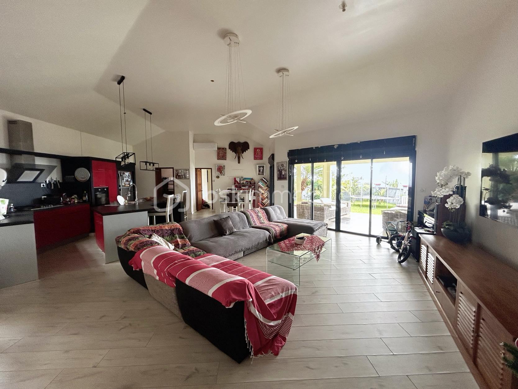 Villa de 180 m² - 426438585_325972387107400_1626211687568756526_n.jpg