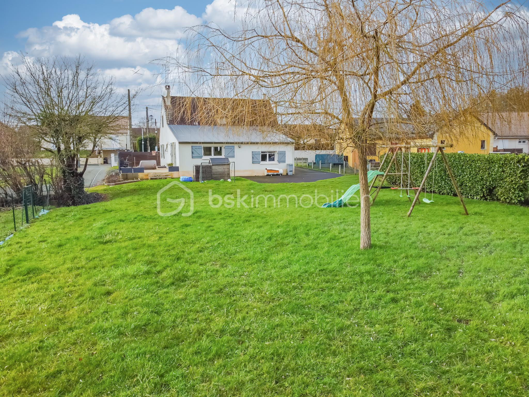 Maison traditionnelle de 139 m² - SBOUVET - BSK Immobilier n°-08.jpg