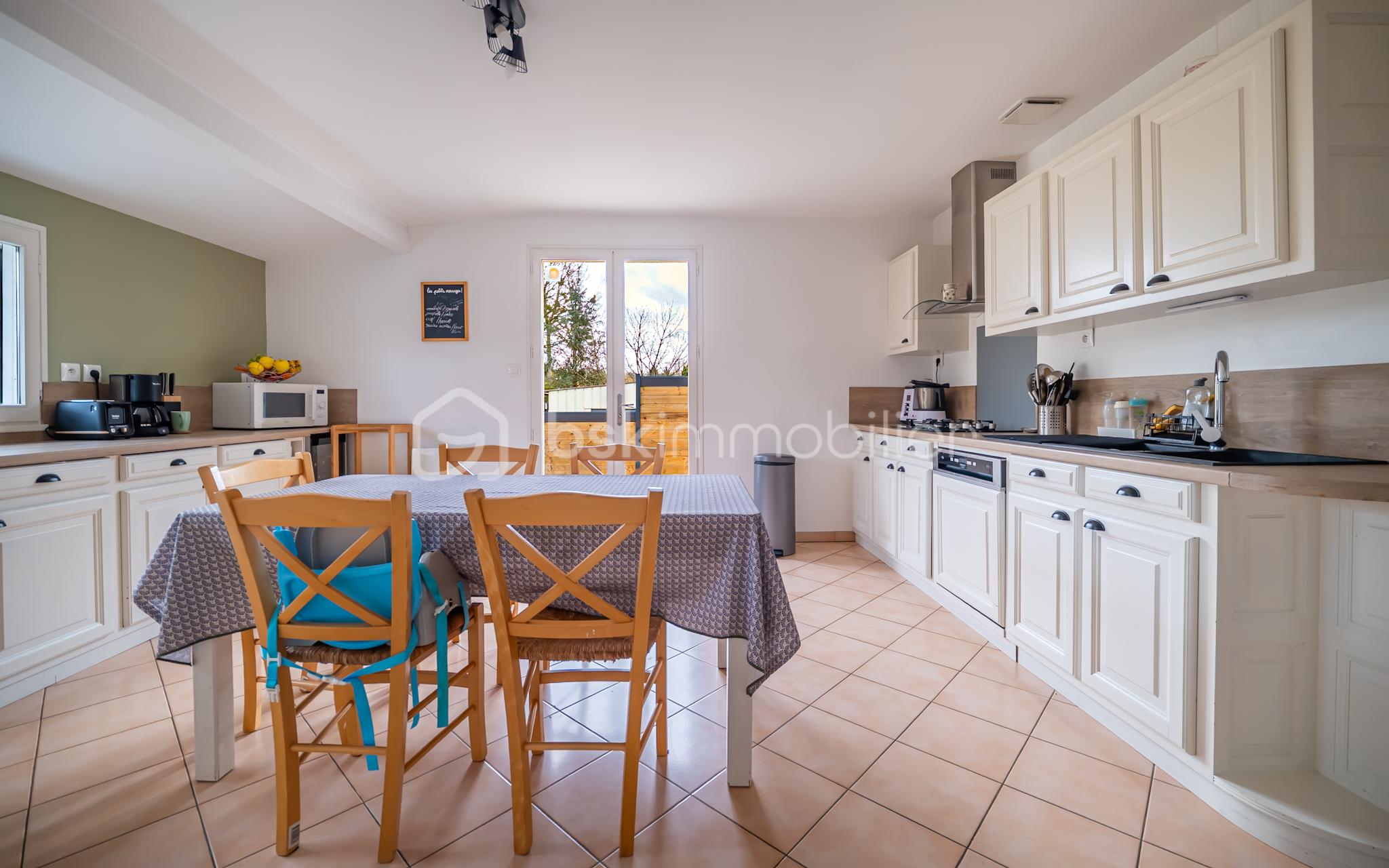 Maison traditionnelle de 139 m² - SBOUVET - BSK Immobilier n°-18.jpg