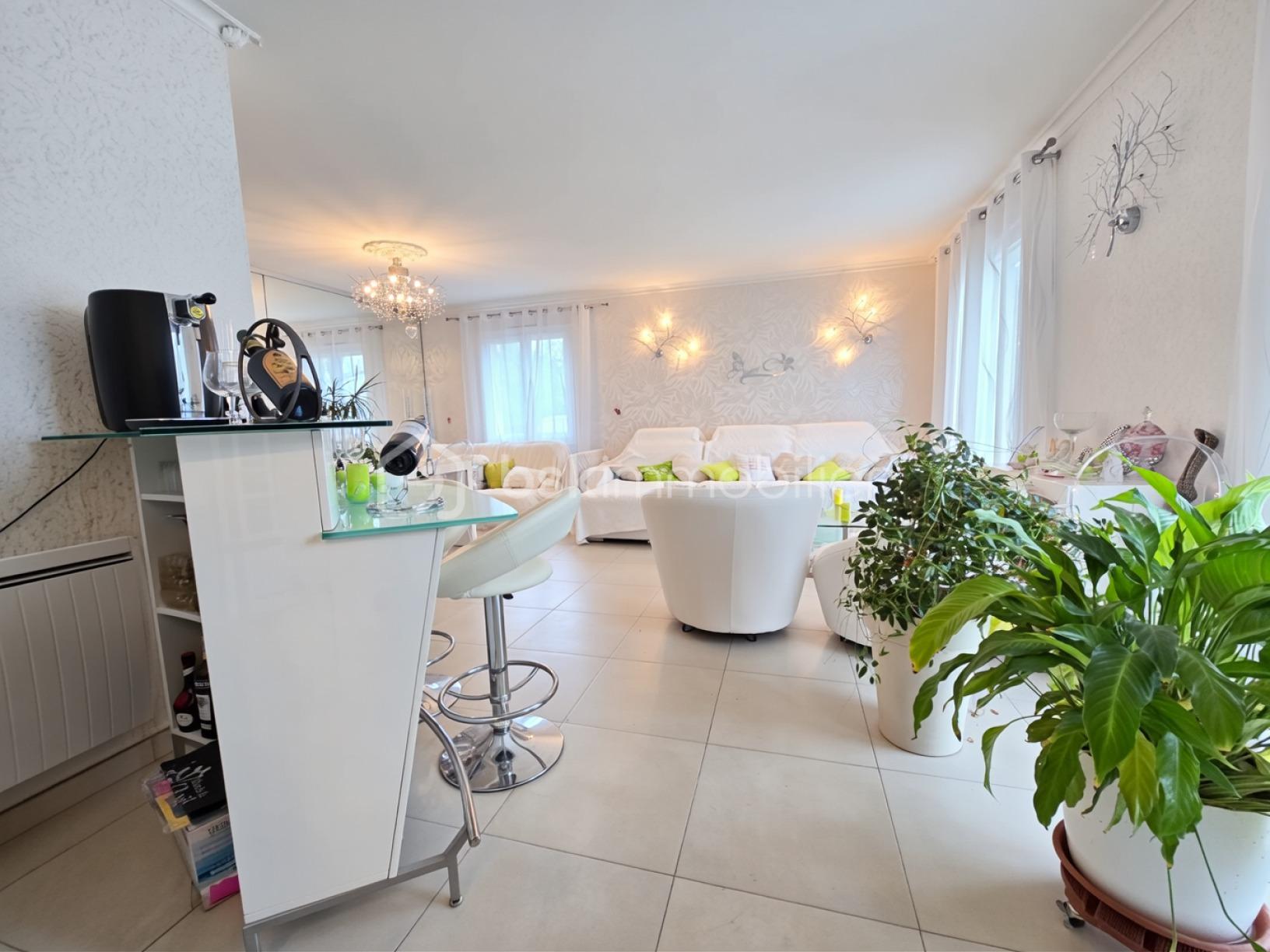 Maison traditionnelle de 110 m² - 8e4ce539630a0f6-1.jpg