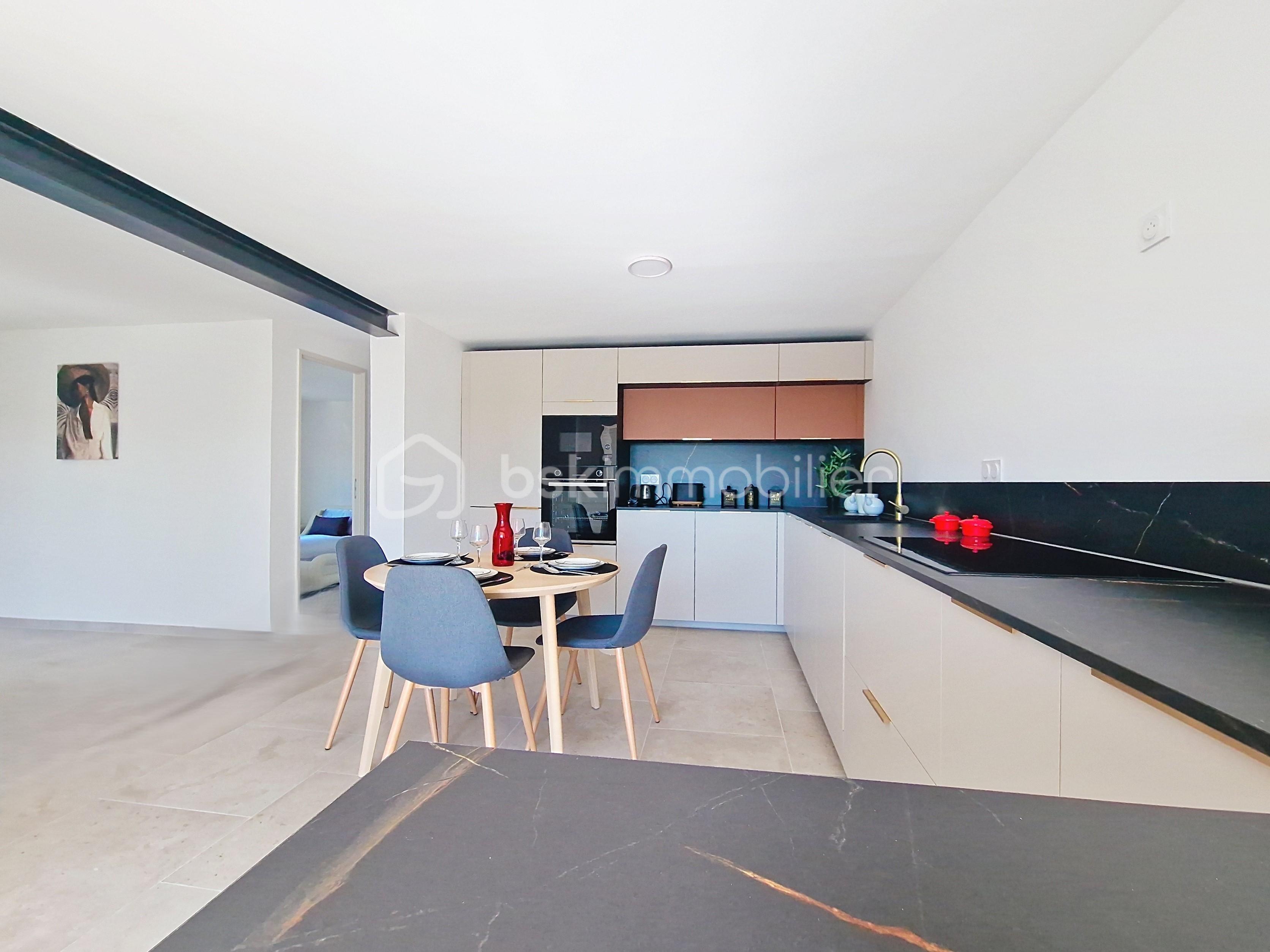 Appartement de 114,99 m² - cuisine 3.jpg