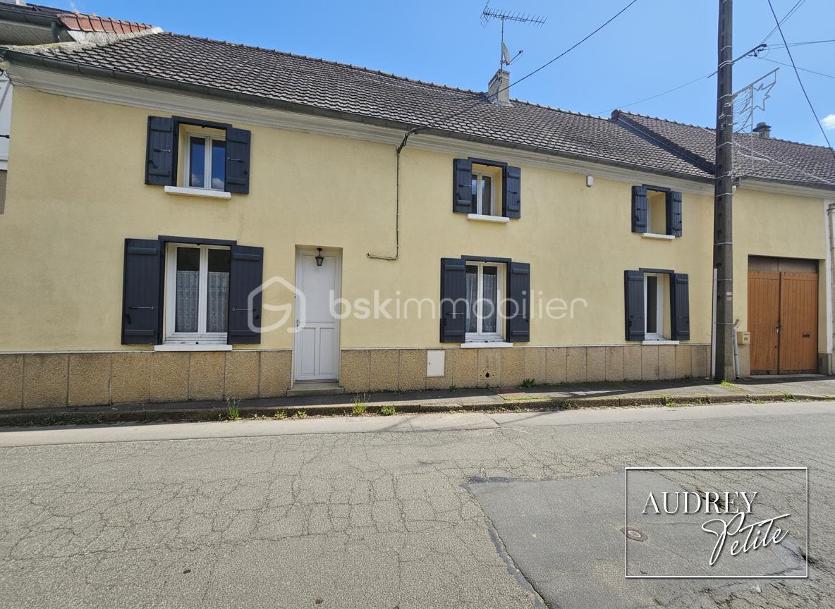 Maison de village de 171 m²
