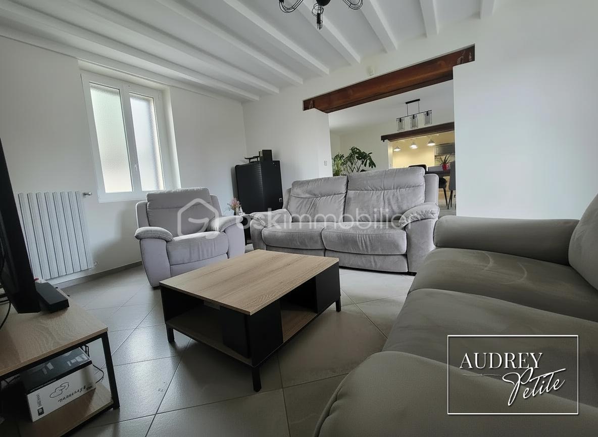 Maison de village de 171 m² - Salon 1.jpg