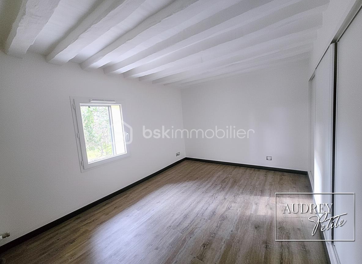 Maison de village de 171 m² - Ch 3 .jpg