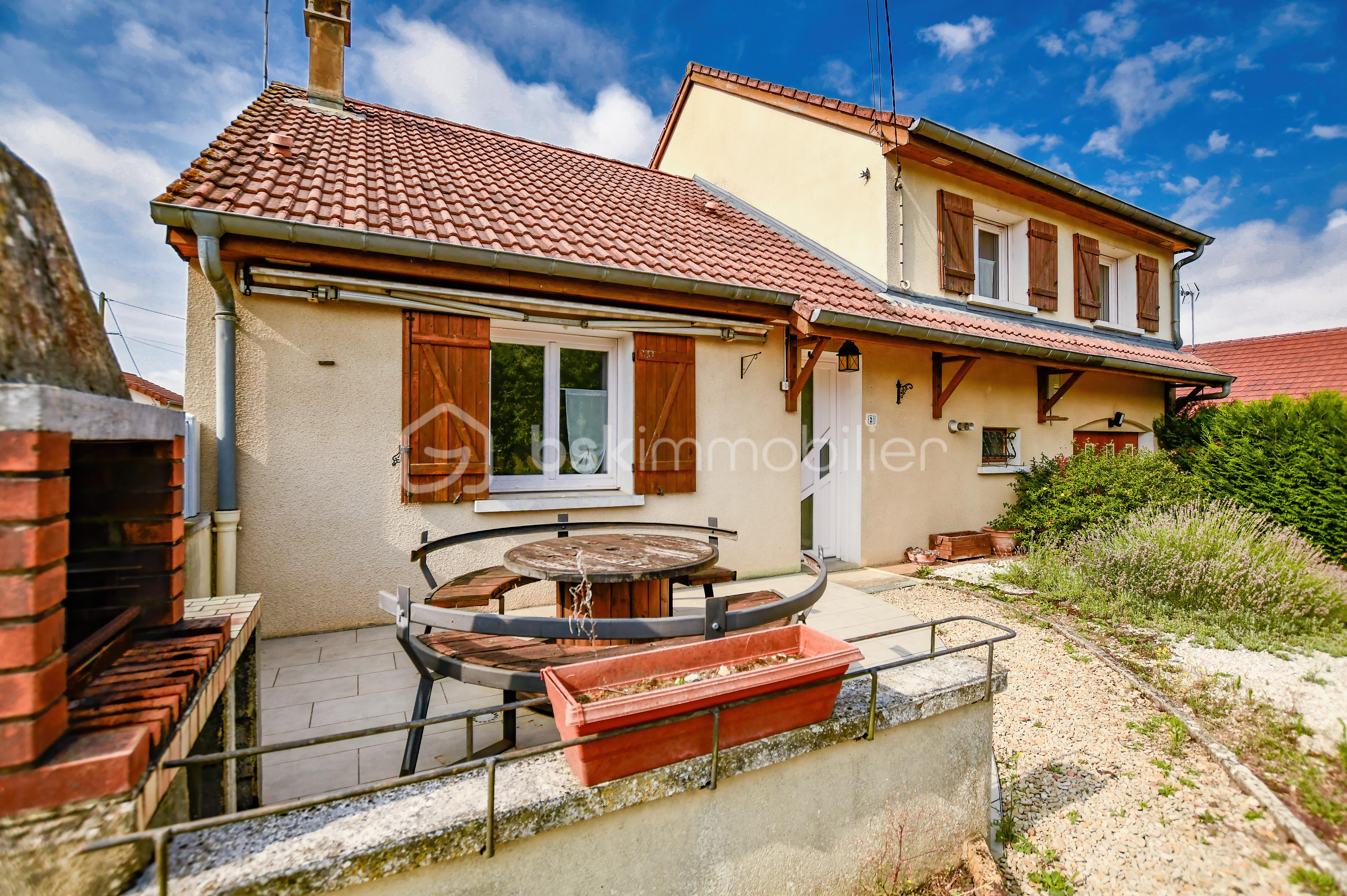 Pavillon de 100 m² - Maison de Villiers en Lieu M LUKASZEWIEZ et MME COEFFIER15.jpg