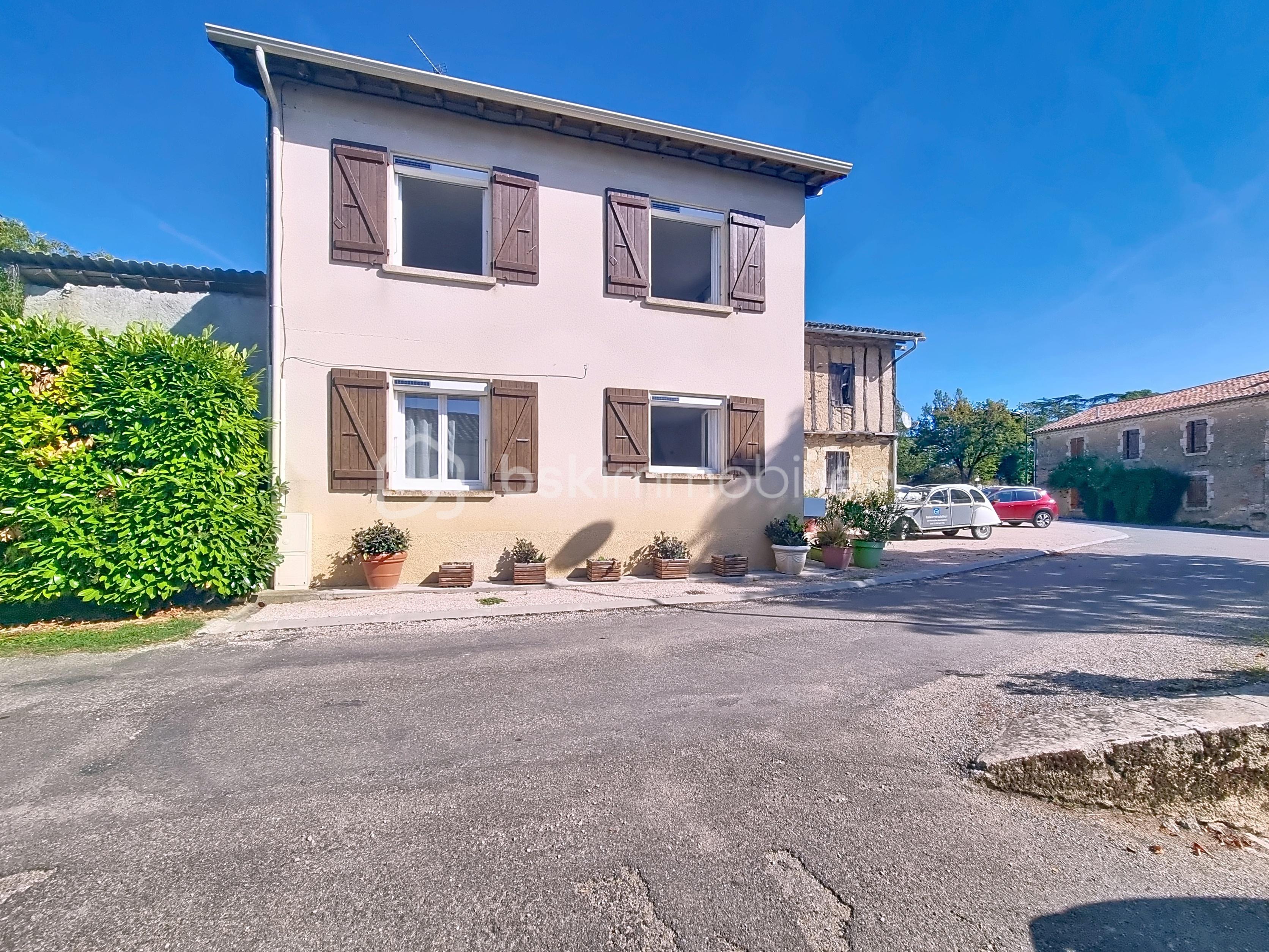 Maison de village de 122 m² - mora_00003.jpg