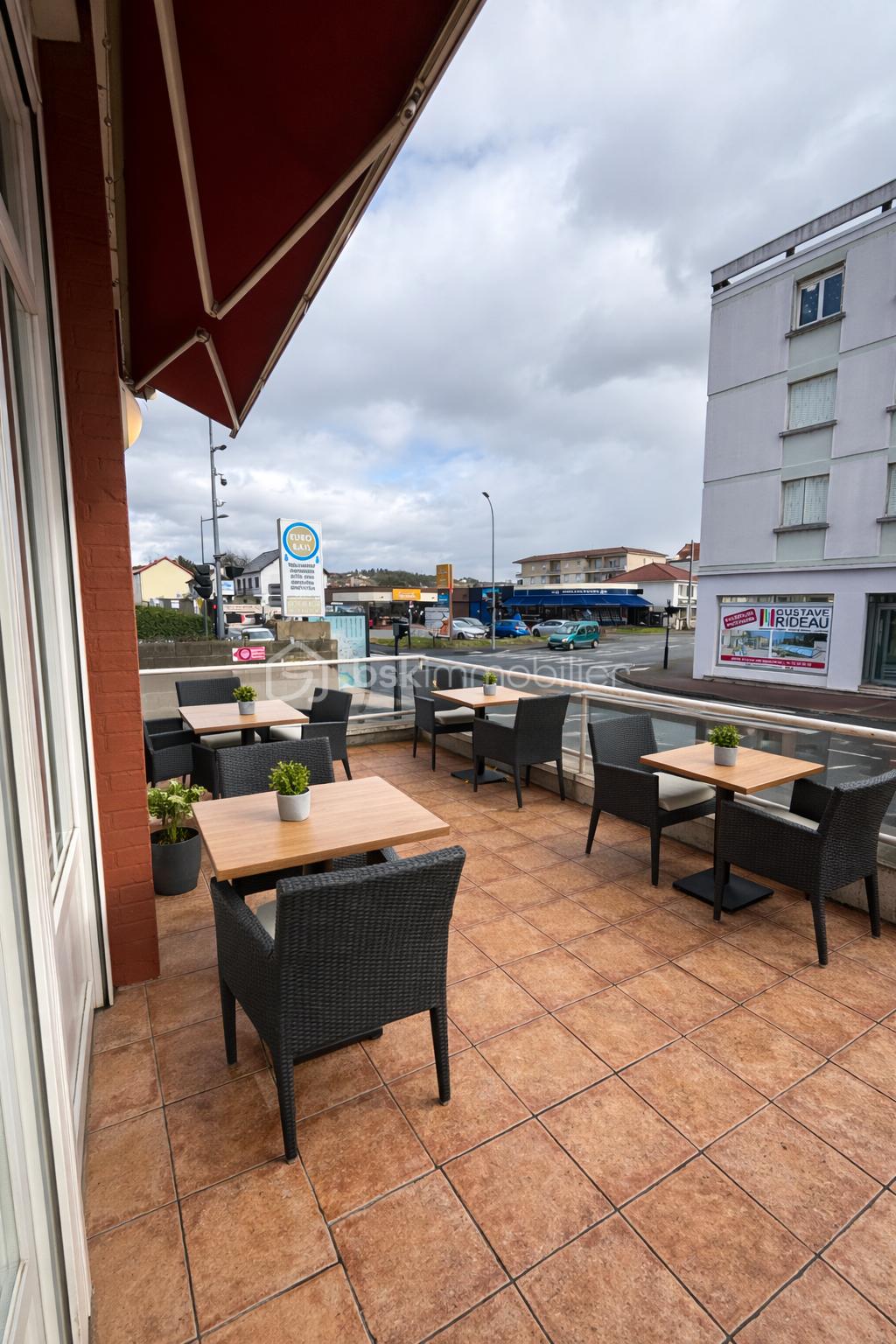 Fonds de commerce - 6D640CF3-1F6D-4C2B-A163-21AB4F54CE6F (1).jpeg