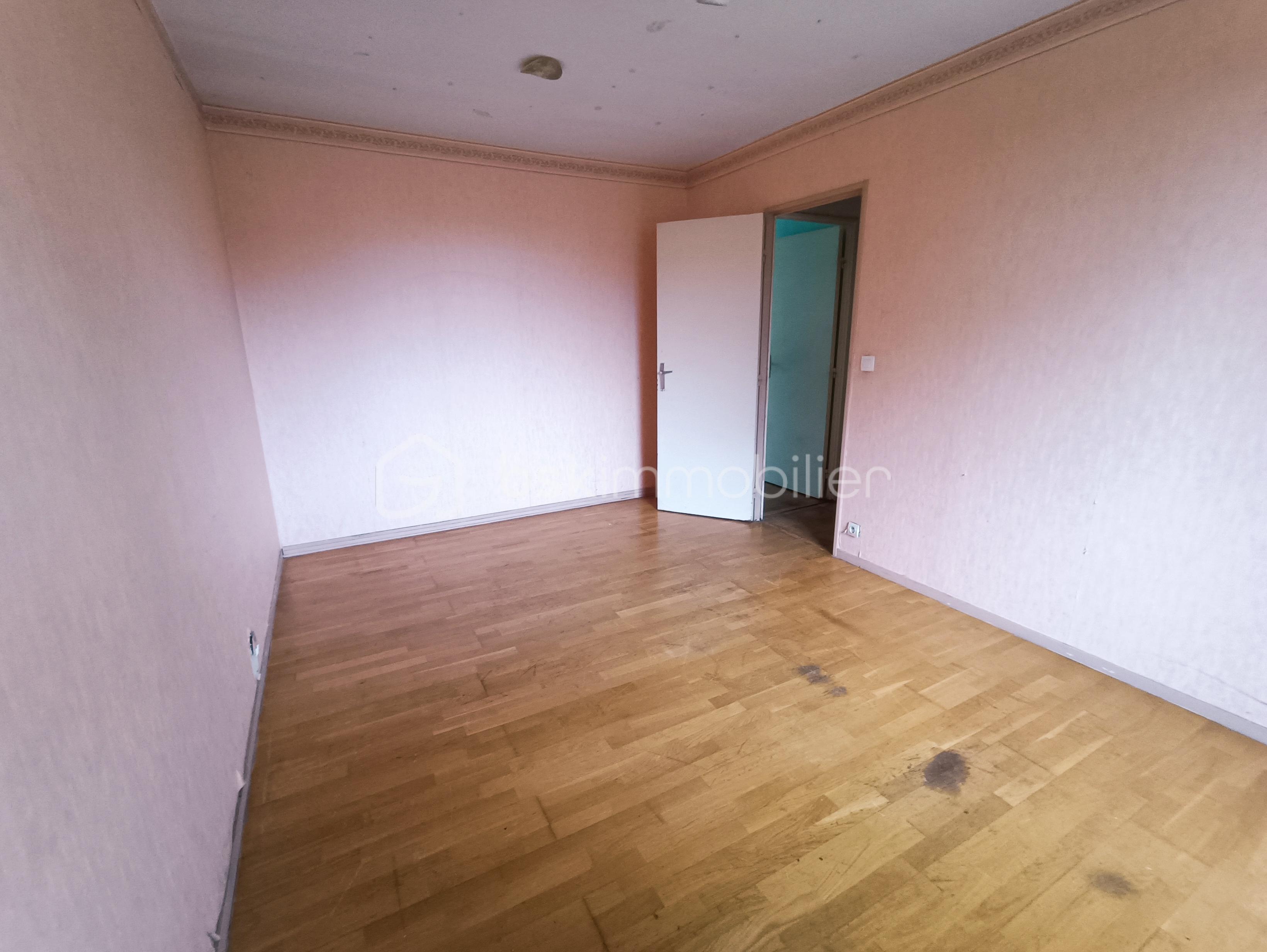 Maison traditionnelle de 90 m² - chambre 1...jpg