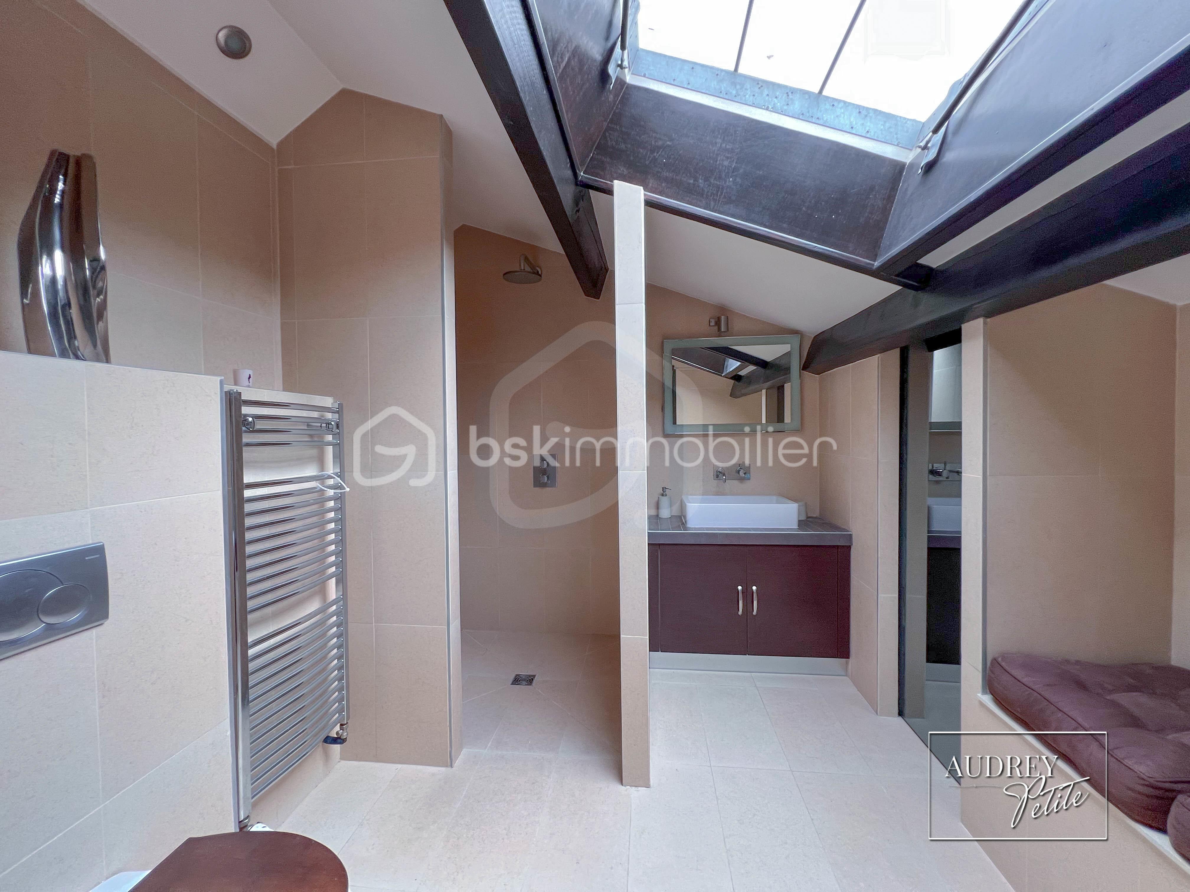 Loft de 95,95 m² - Salle d'eau douche italienne.jpg