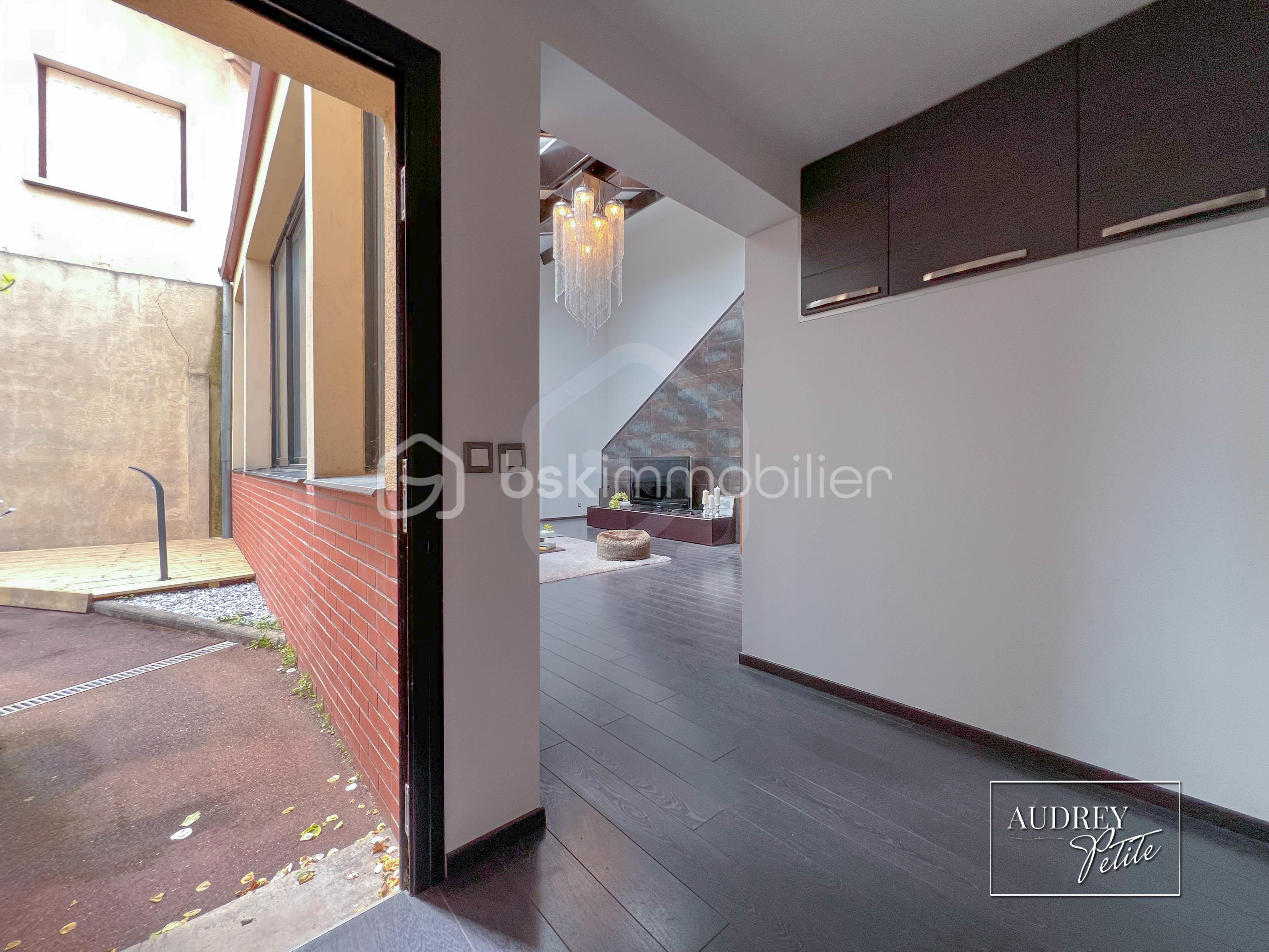 Loft de 95,95 m² - Entrée.jpg