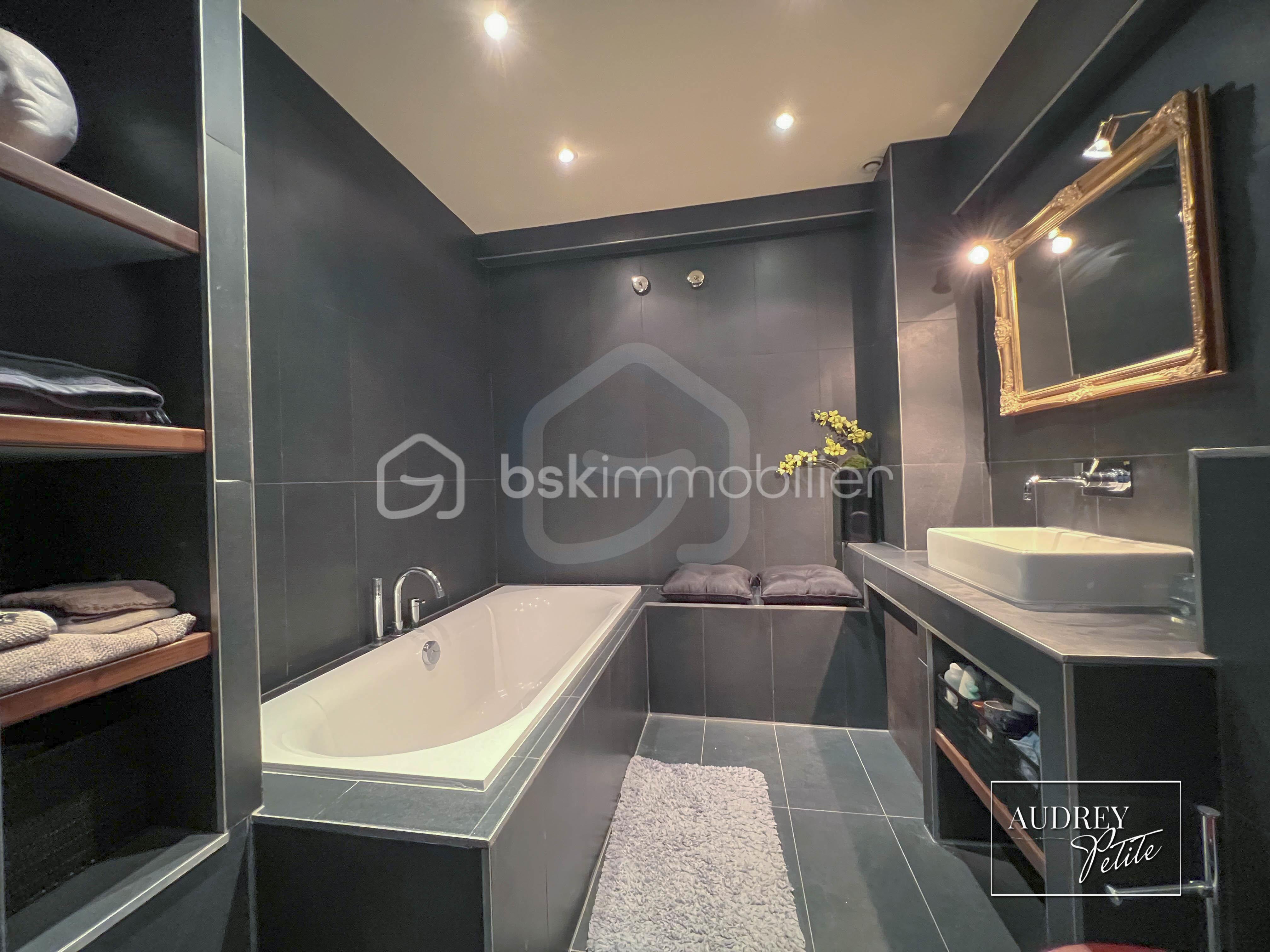 Loft de 95,95 m² - Salle de Bain.jpg