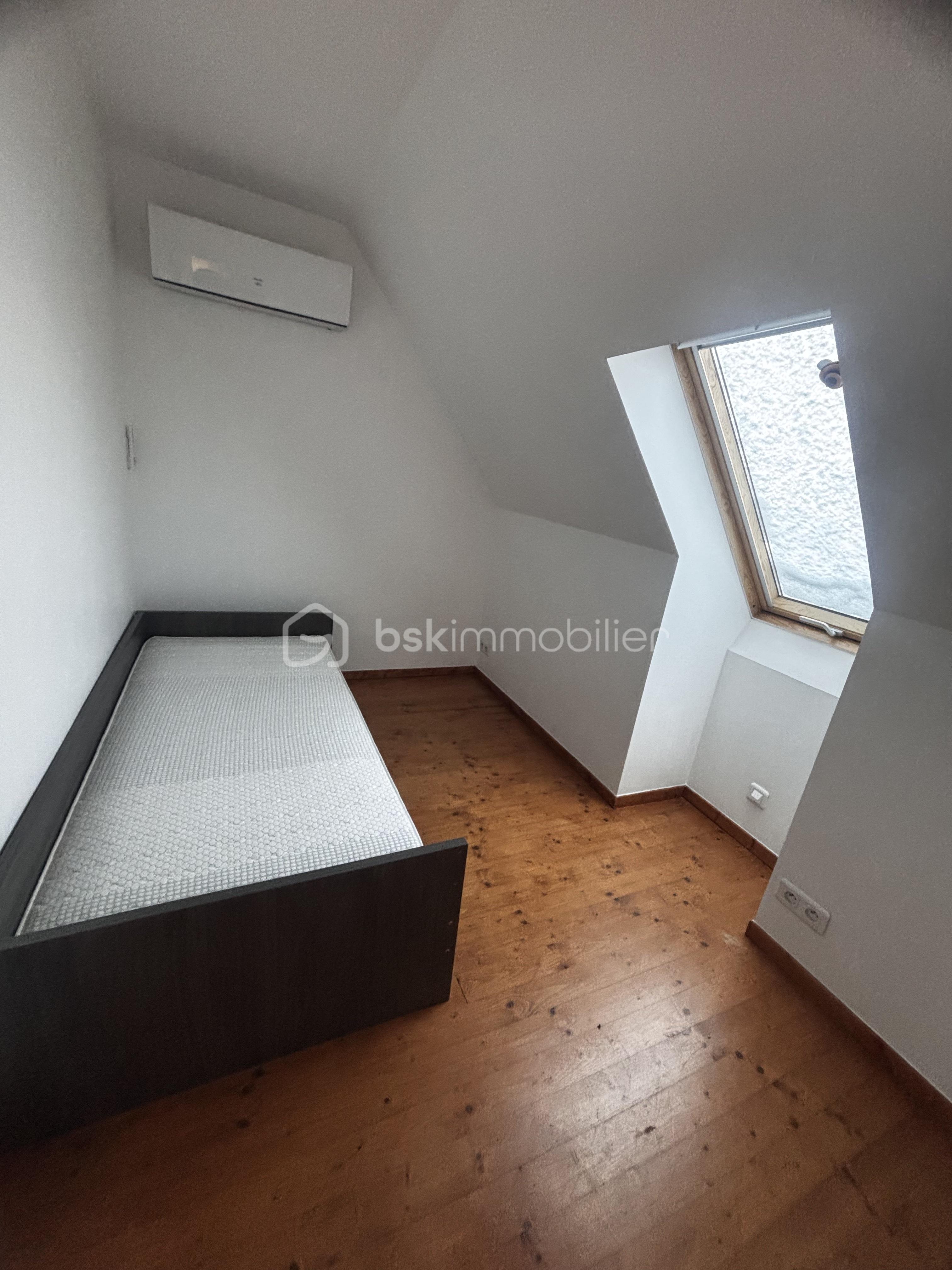 Corps de ferme de 210 m² - top CH 5.jpg