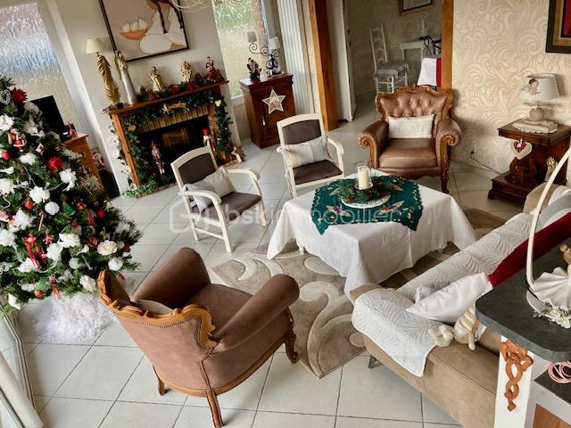 Maison contemporaine de 230 m² - seillier salon seul cheminée.jpg