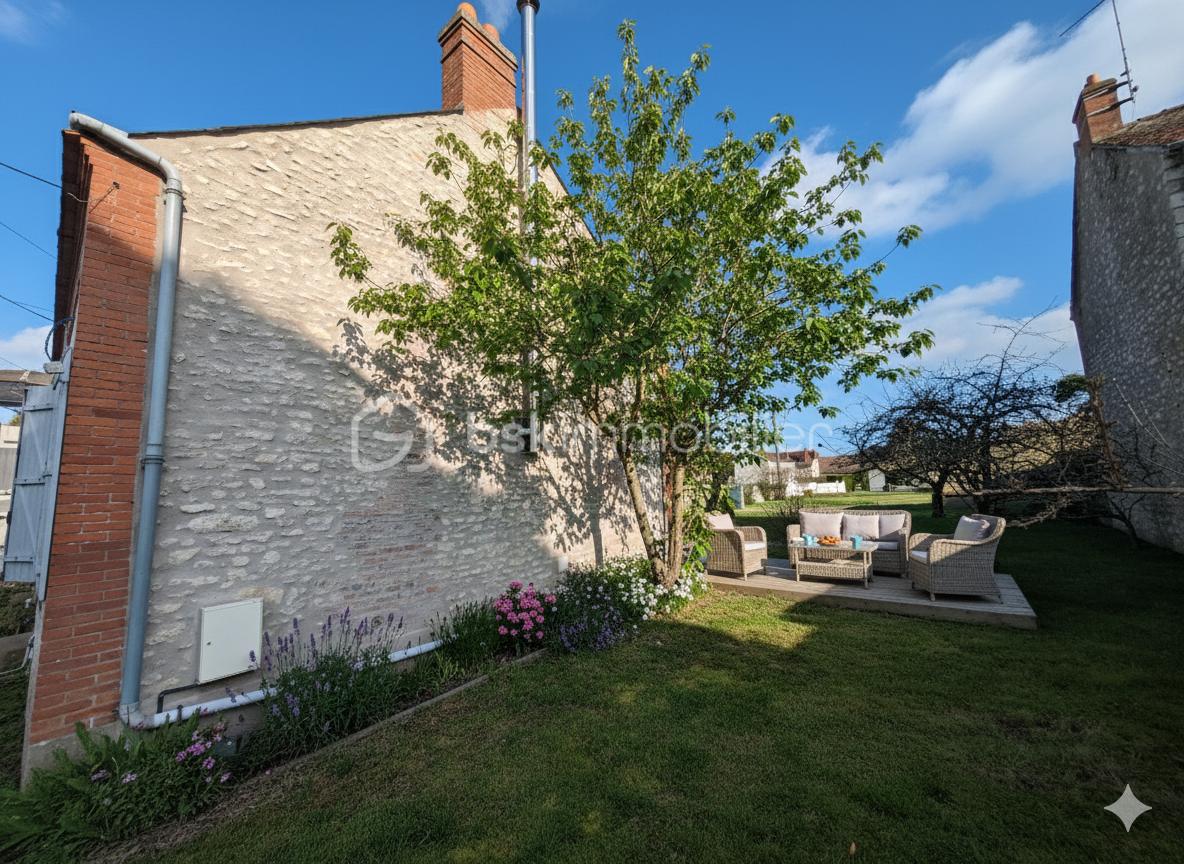 Maison de maitre de 98 m² - Gemini_Generated_Image_1v5i6p1v5i6p1v5i.png