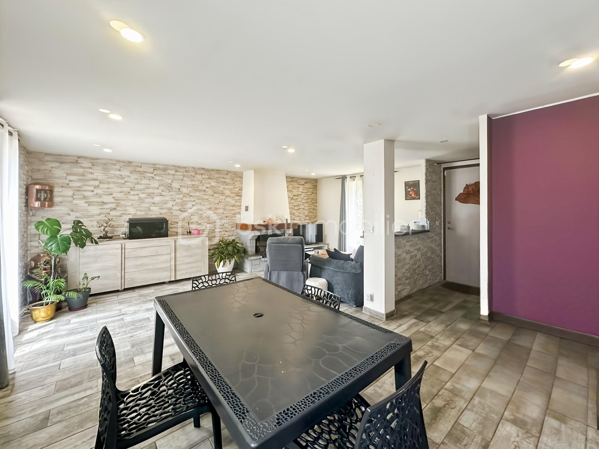 Maison de 80 m² - WhatsApp_Image_2025_07_24_at_14_19_43_2_427a.jpg