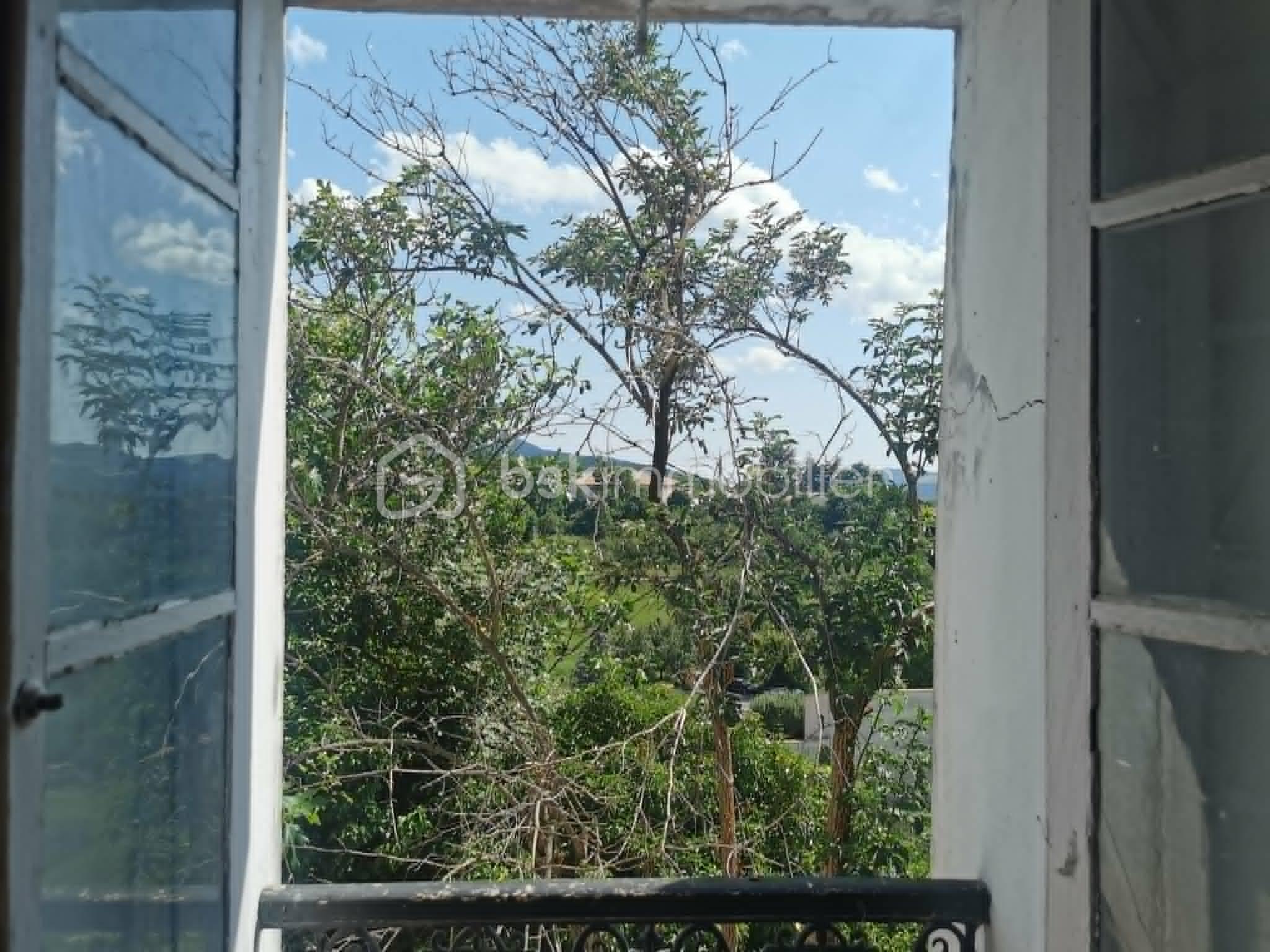 19ad6d18-1558-41fd-b1af-3d5ca7239851.jpg