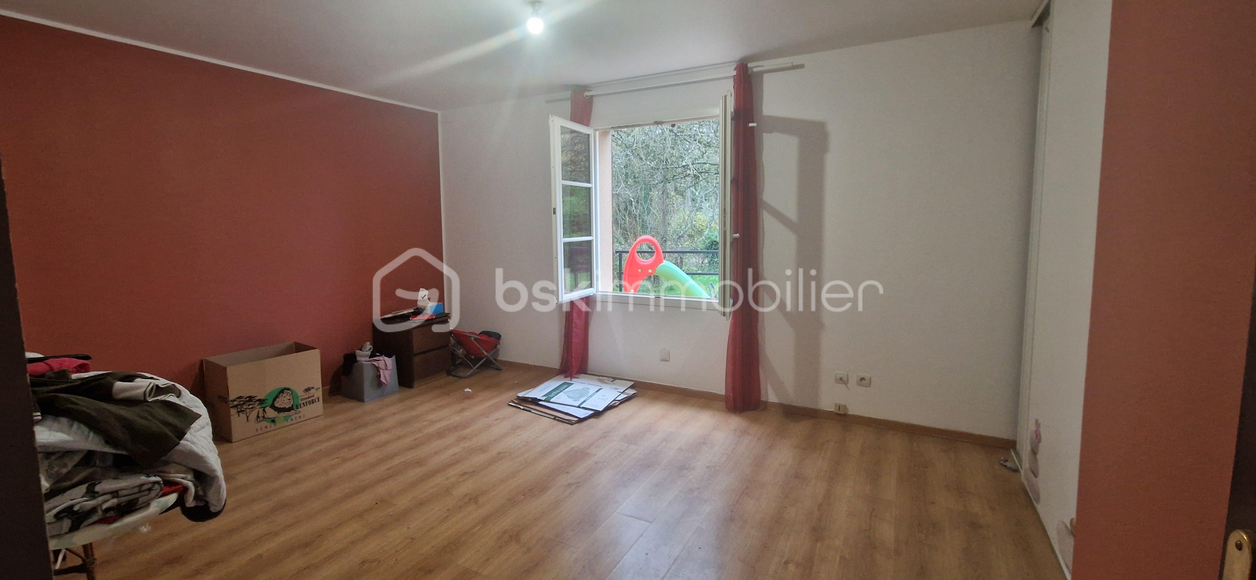 Maison traditionnelle de 142 m² - chambre 2 RDC.jpg