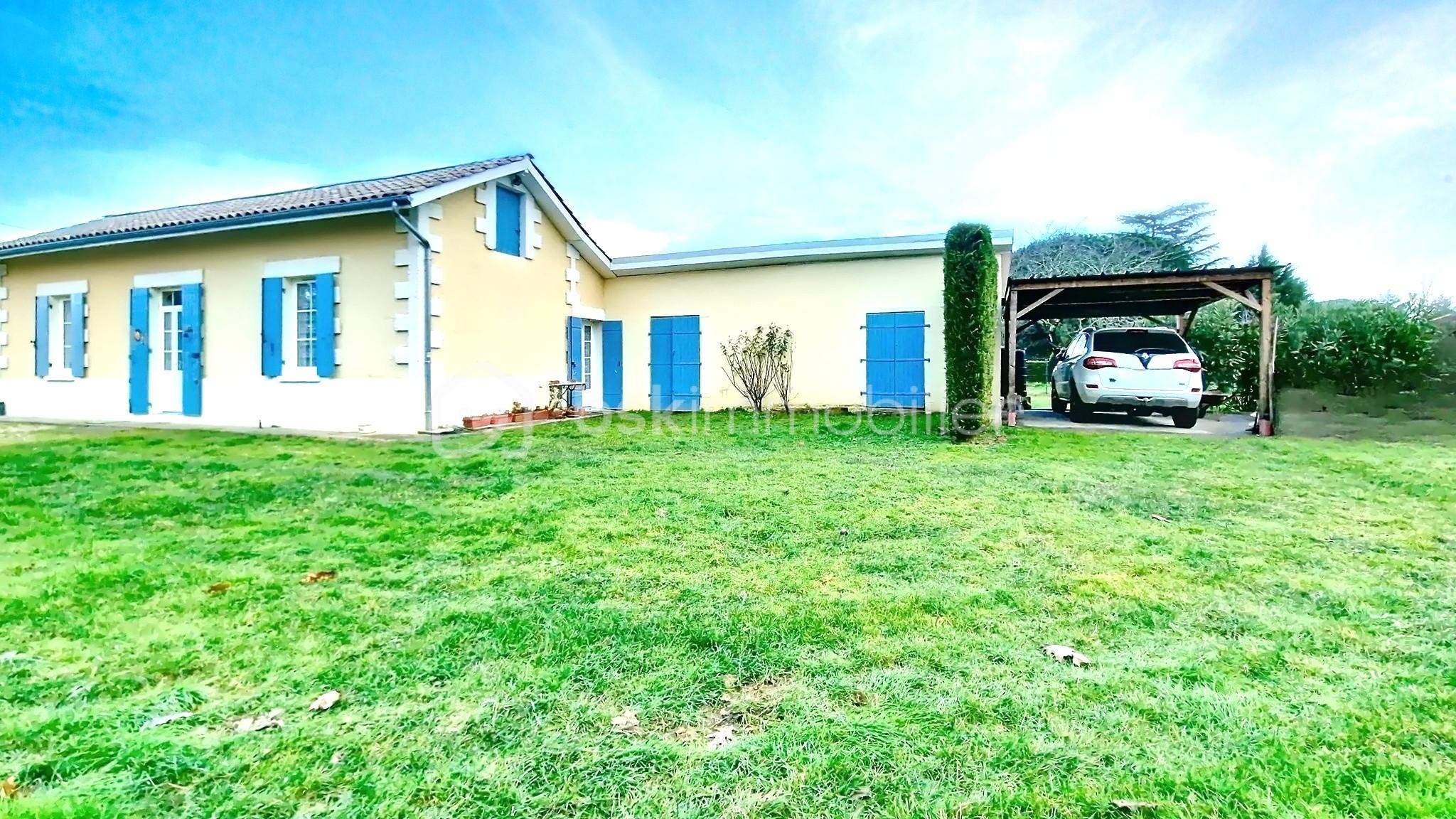 Maison traditionnelle de 100 m² - petit_00000_3d3b4a8.jpeg