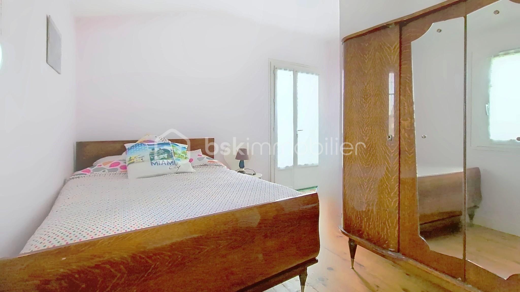 Maison traditionnelle de 100 m² - petit_00000_8eebda0.jpeg