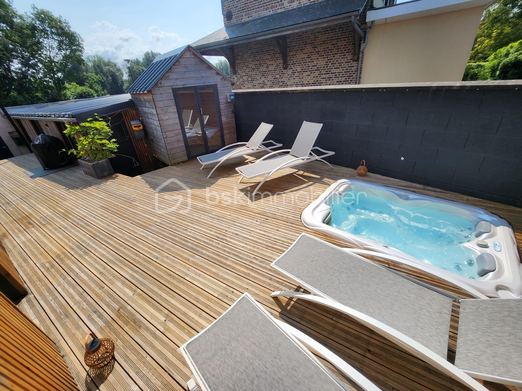 Immeuble de 216 m² - WhatsApp Image 2025-07-25 à 20.05.20_86e377a4.jpg