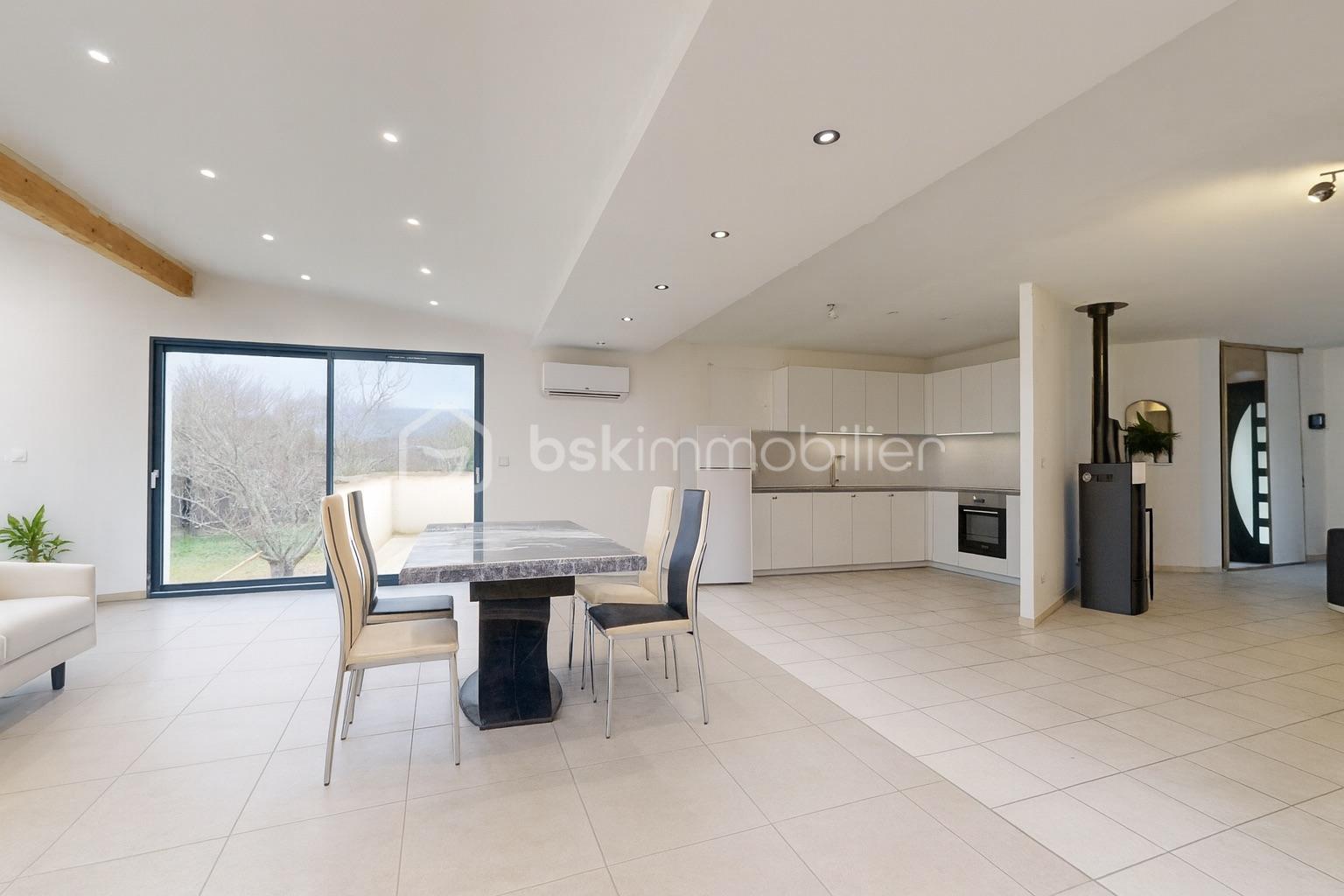 Maison de 157 m² - ChatGPT Image 23 nov. 2025, 22_22_31.jpg