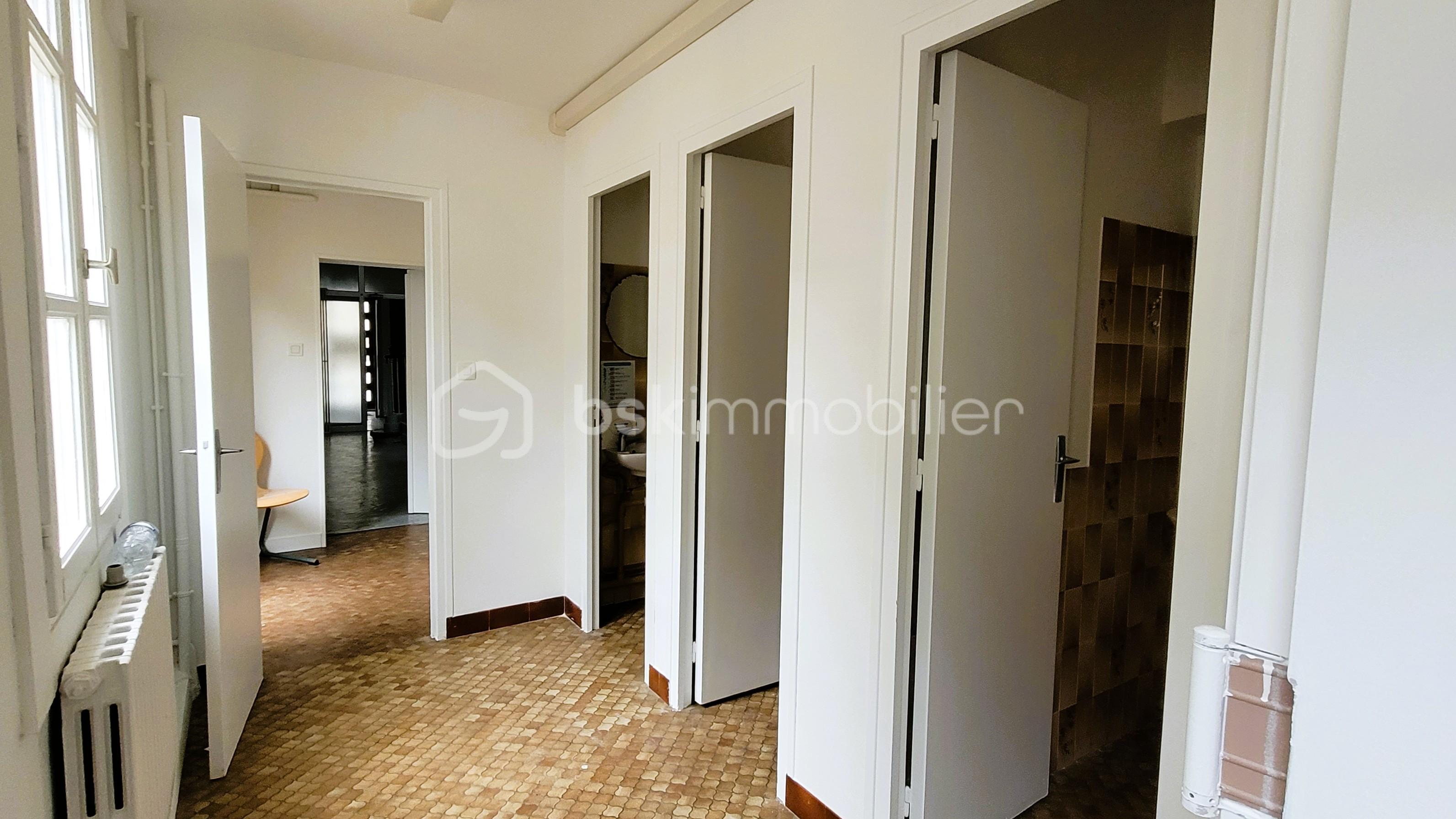 Immeuble de bureaux de 413 m² - 20260127_140201b.jpg