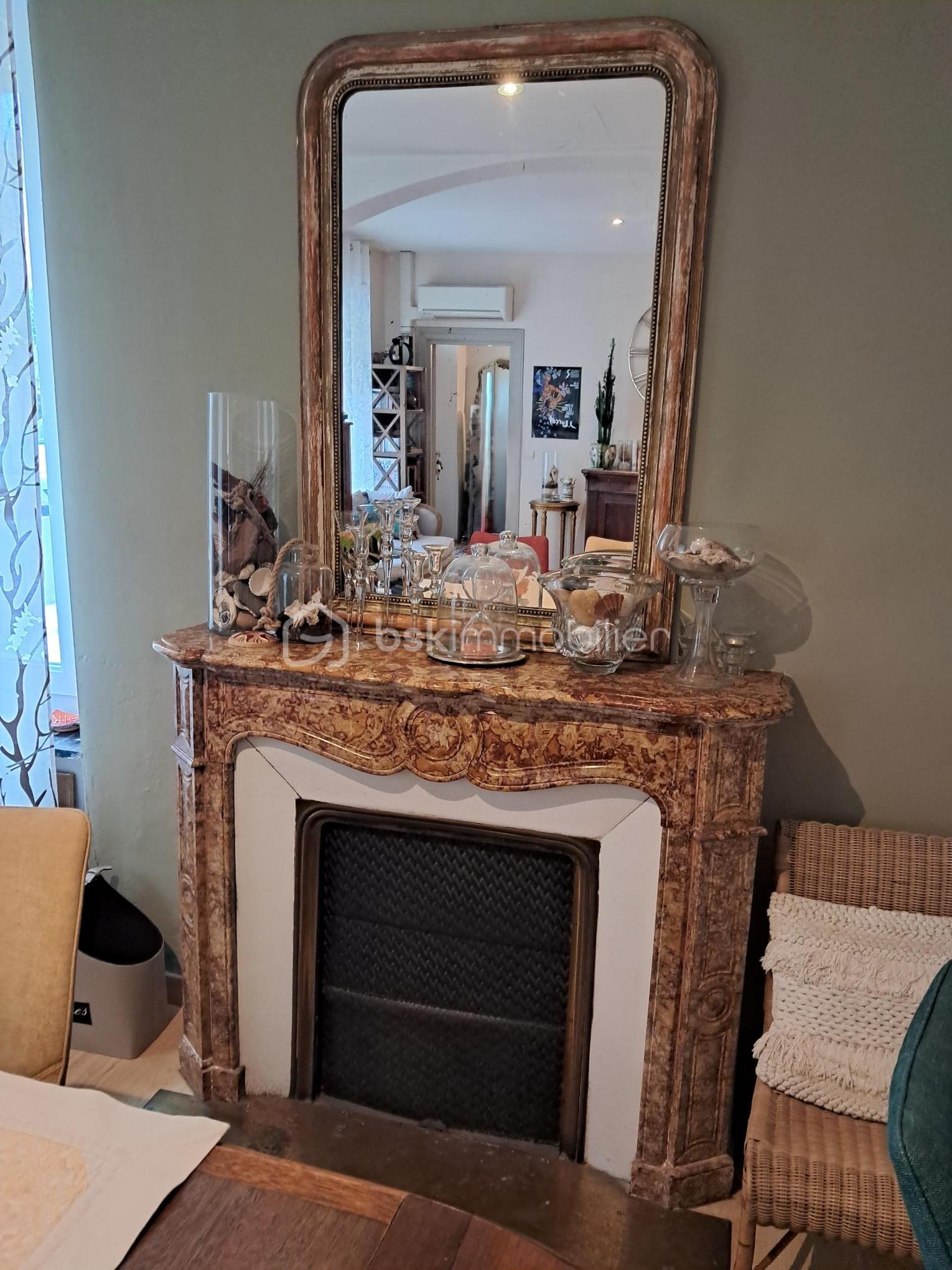 Maison ancienne de 109 m² - 1c-salon.jpg
