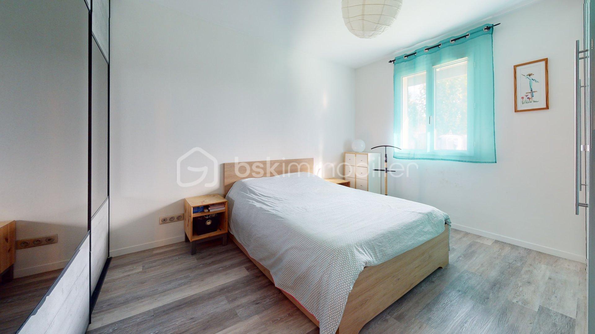 Maison de 104 m² - Aline-Et-Jerome-Bedroom 4.jpg