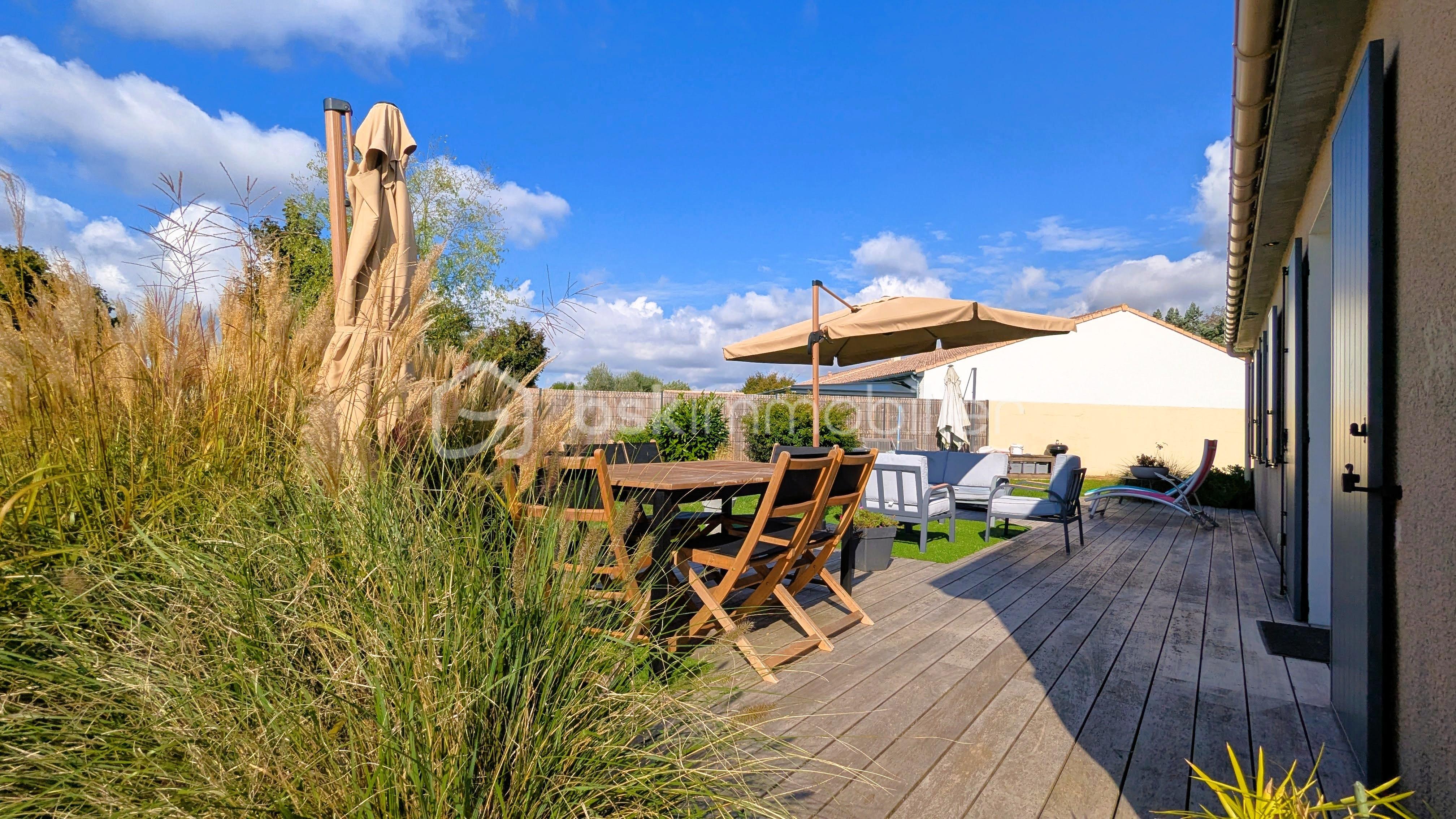 Maison de 104 m² - PXL_20250926_093018337.jpg