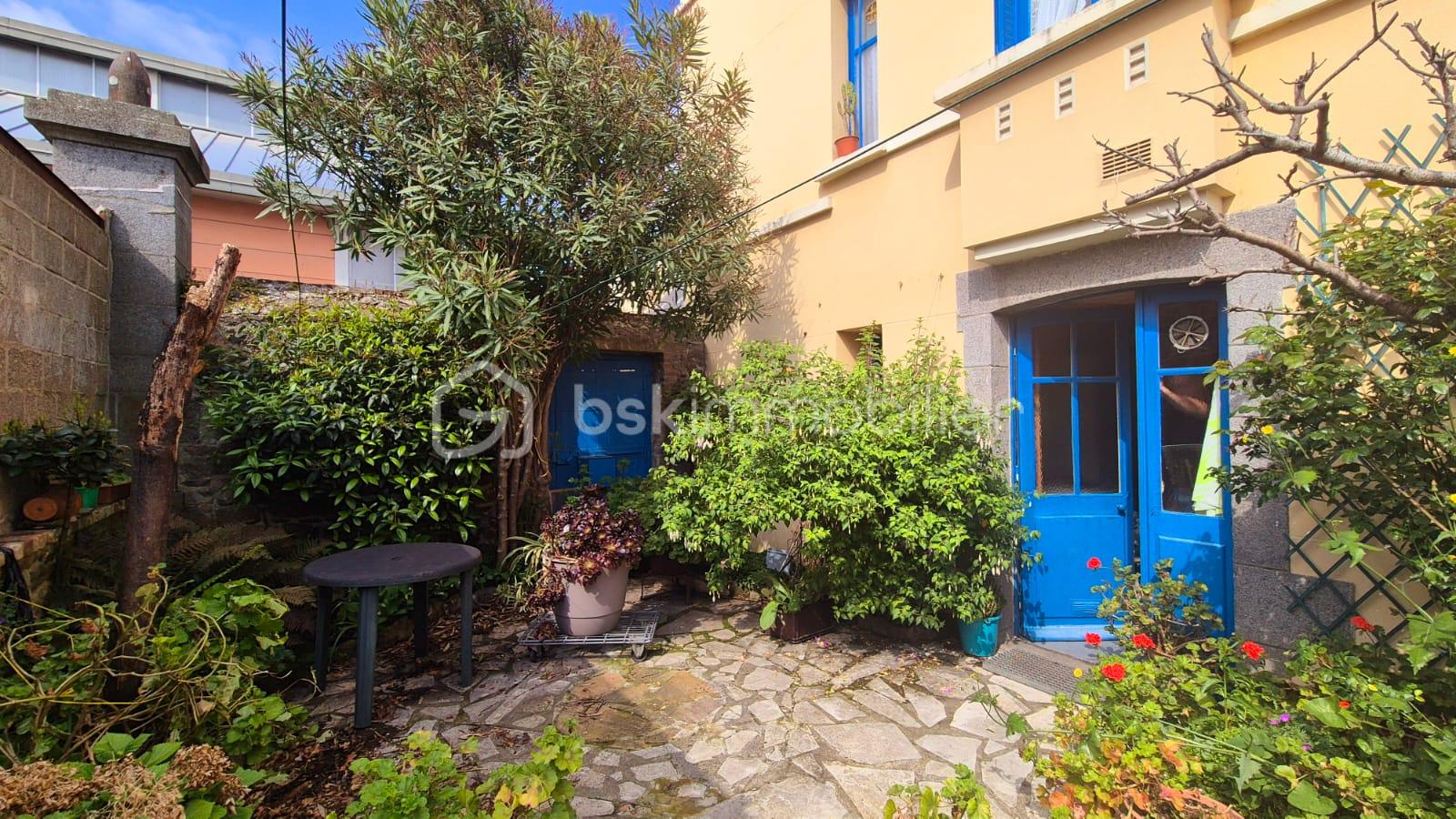 Maison de ville de 136 m² - WhatsApp Image 2025-04-24 à 14.00.51_9d5f620c.jpg