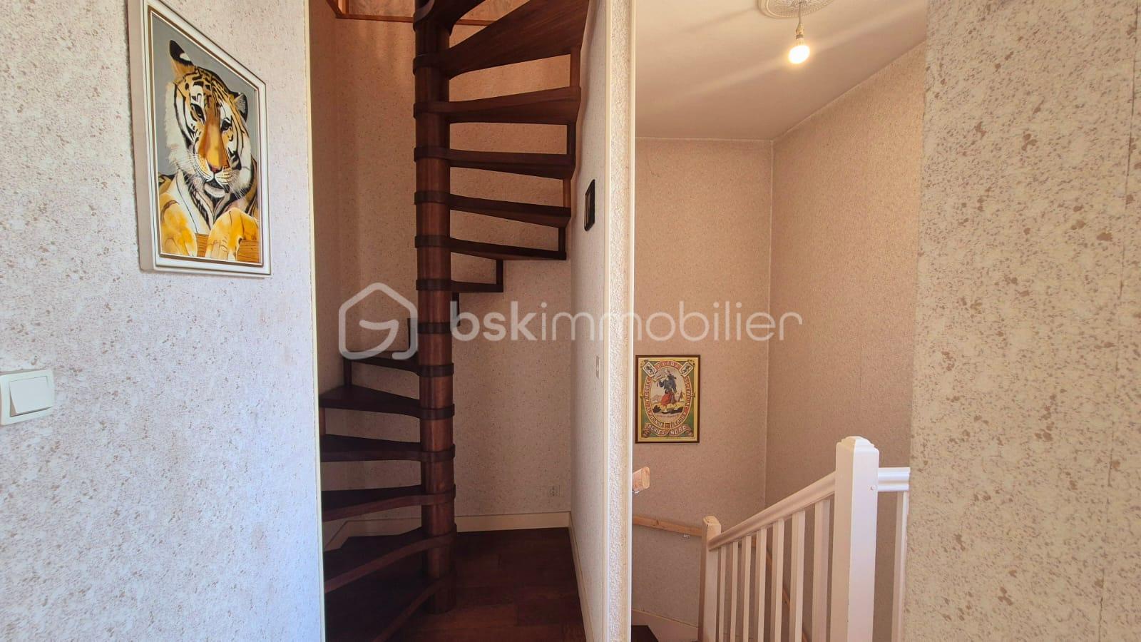 Maison de ville de 136 m² - WhatsApp Image 2025-04-24 à 14.00.53_bc6cdcbe.jpg