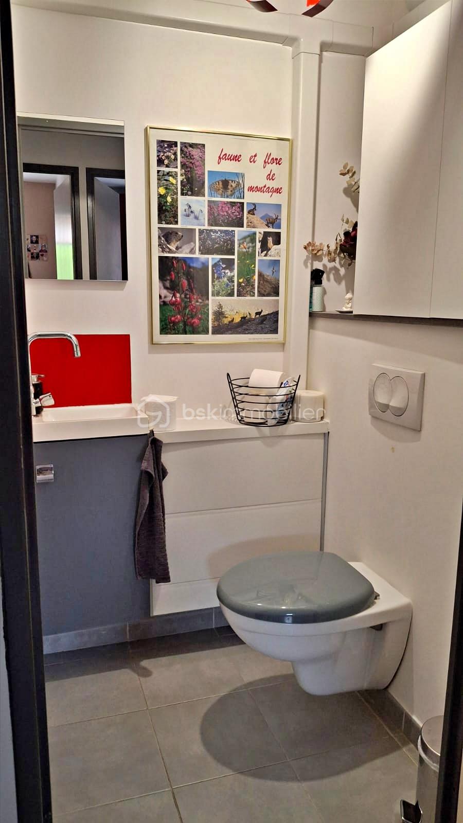 WC MG.jpeg