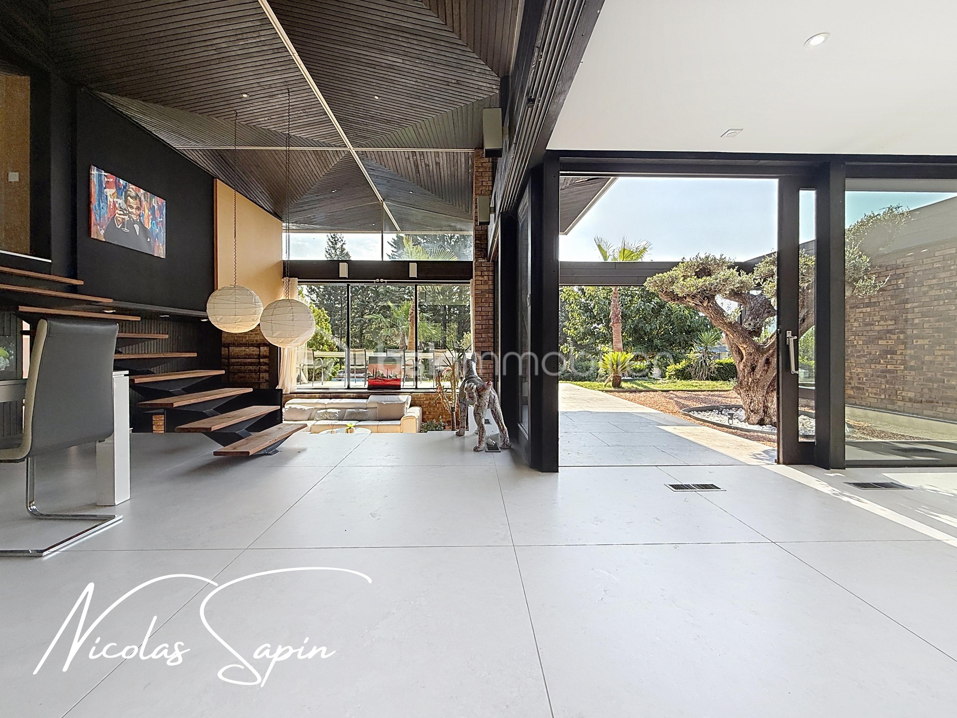 Maison de 188 m² - claix_00001.jpg