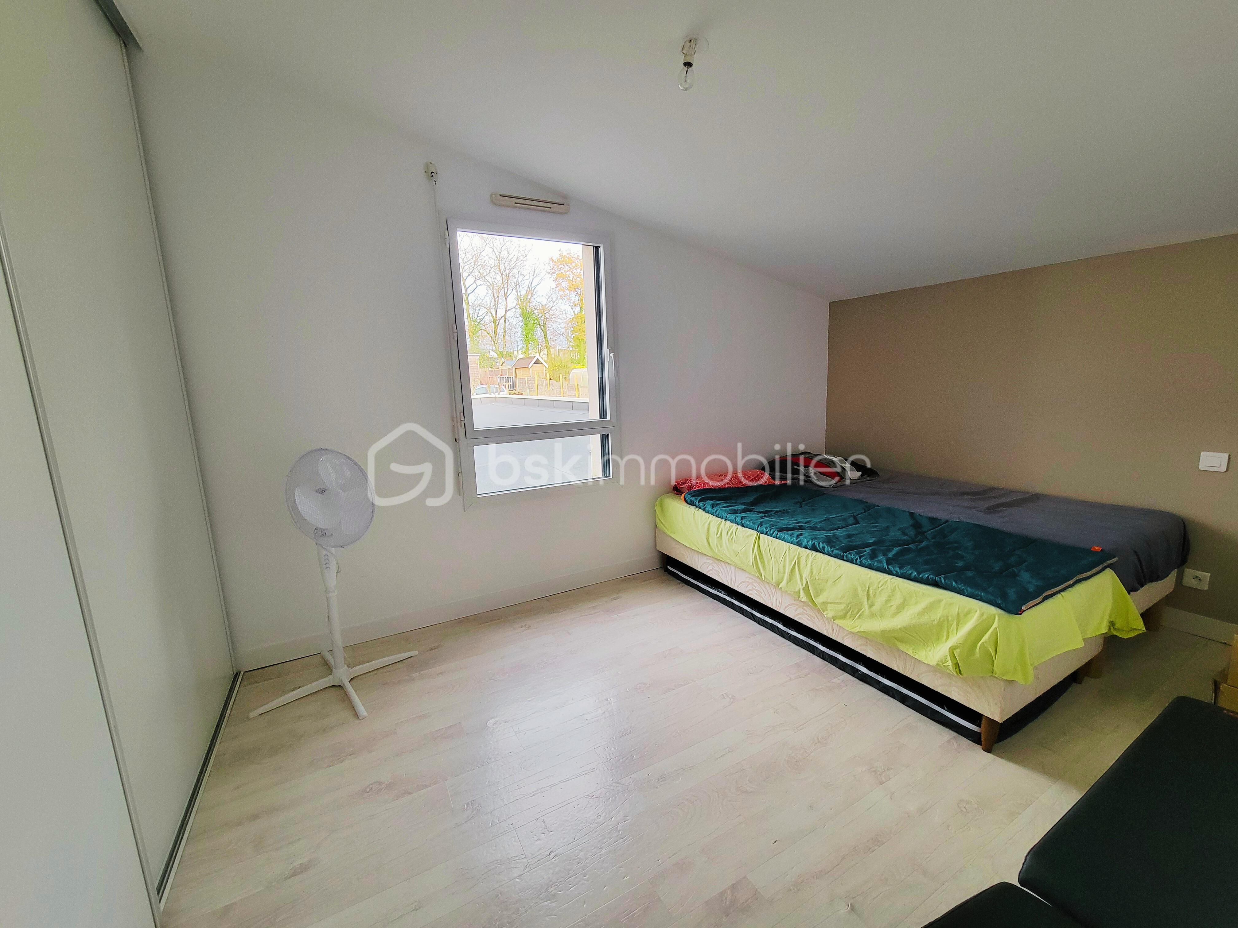 Maison contemporaine de 176 m² - 9fdfc06f-42dd-413f-a731-496118da075f.jpg