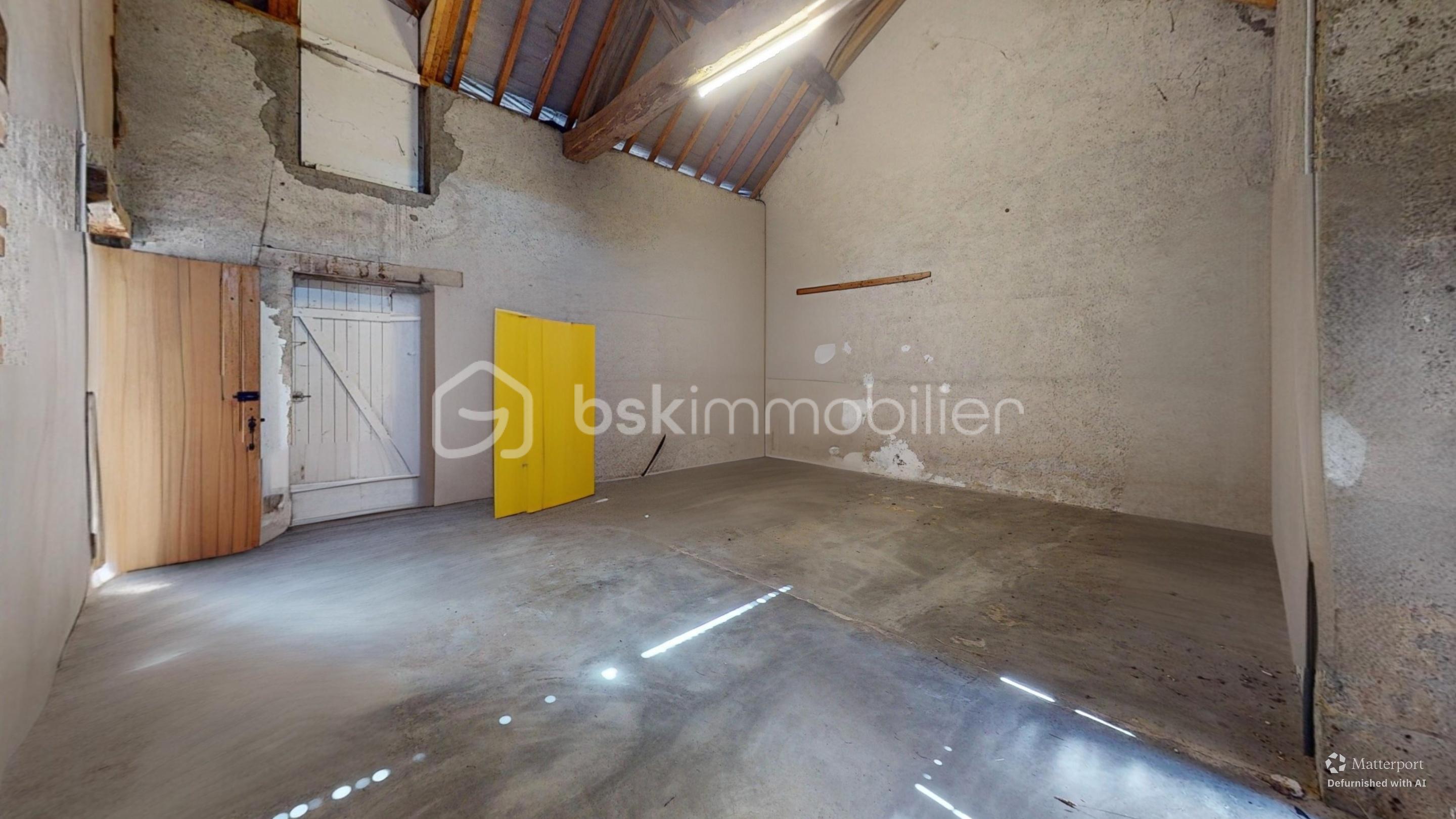 Maison de 154 m² - Vitry-Bedroom-Defurnished.jpg