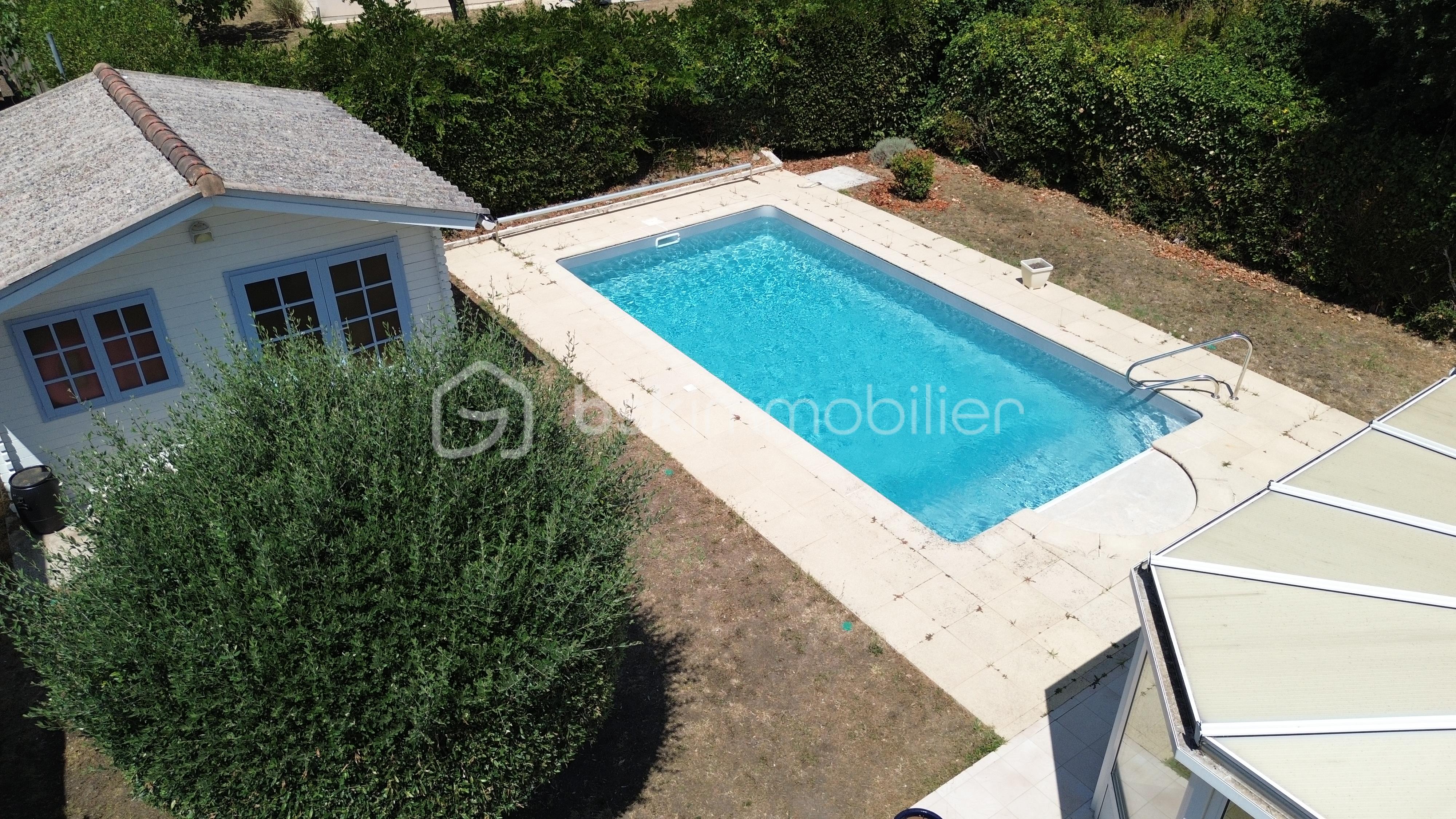 T4 tremblade ronce piscine 360000 immobilier racinet (4).JPG