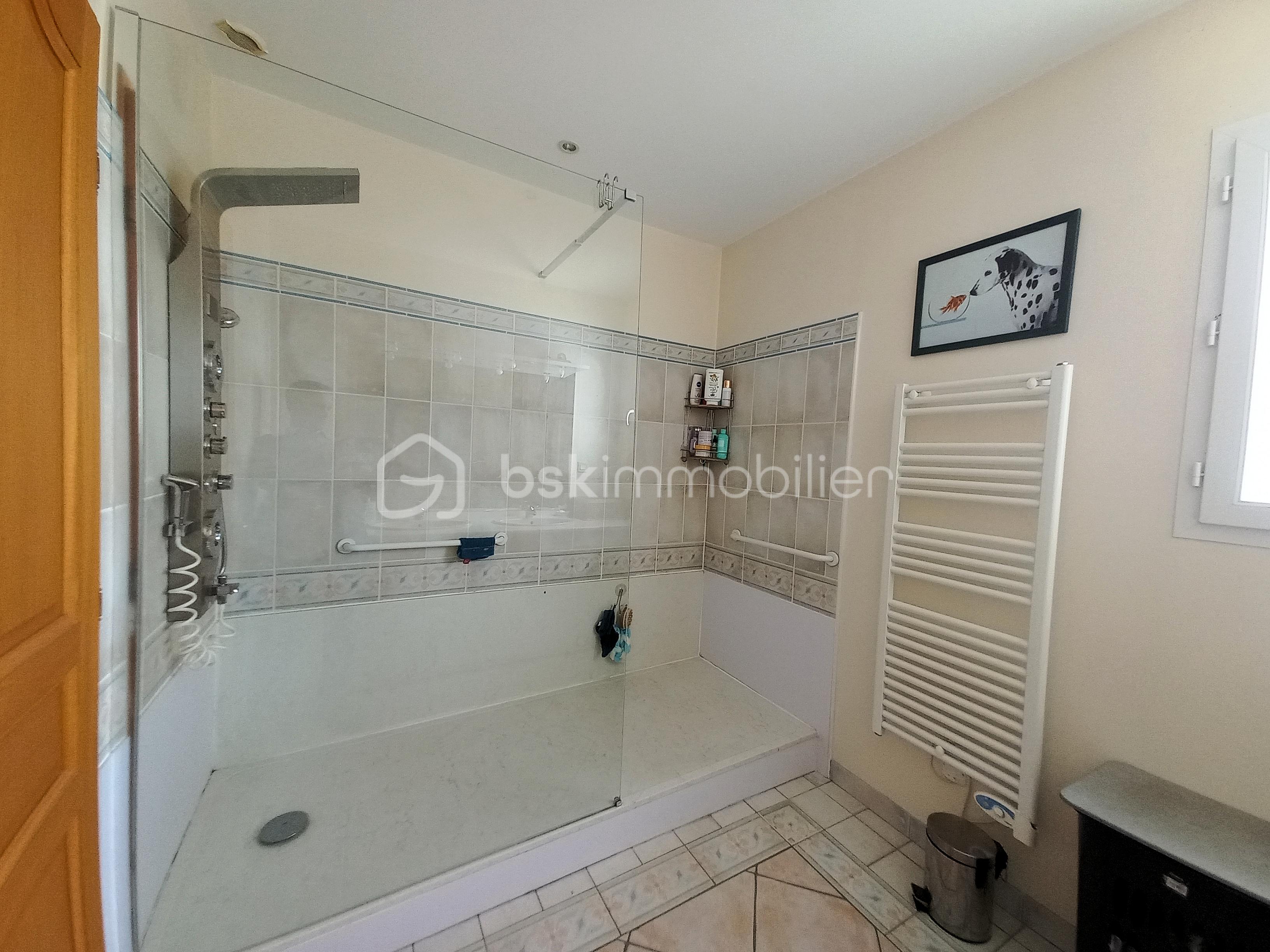 T4 tremblade ronce piscine 360000 immobilier racinet (10).jpg
