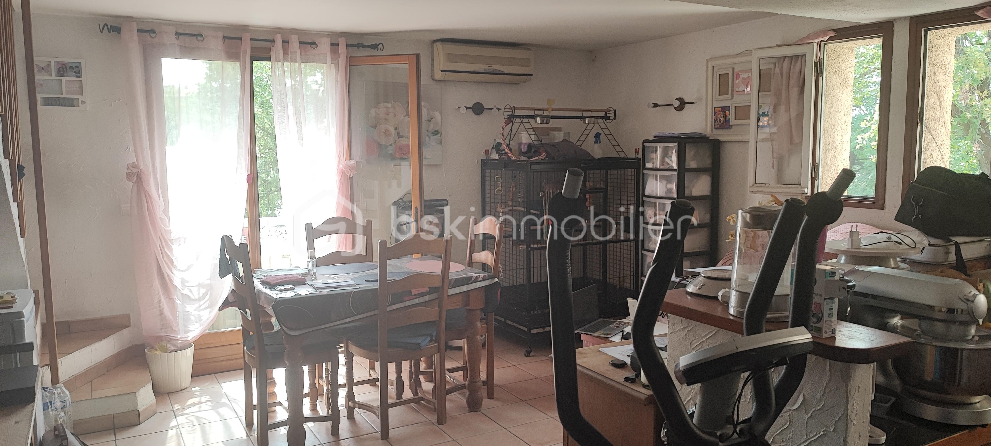Appartement de 48 m² - lafontaine piece de vie.jpg
