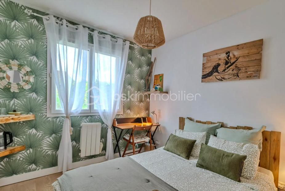 Maison de 125 m² - chbre1 sans lumiere.png