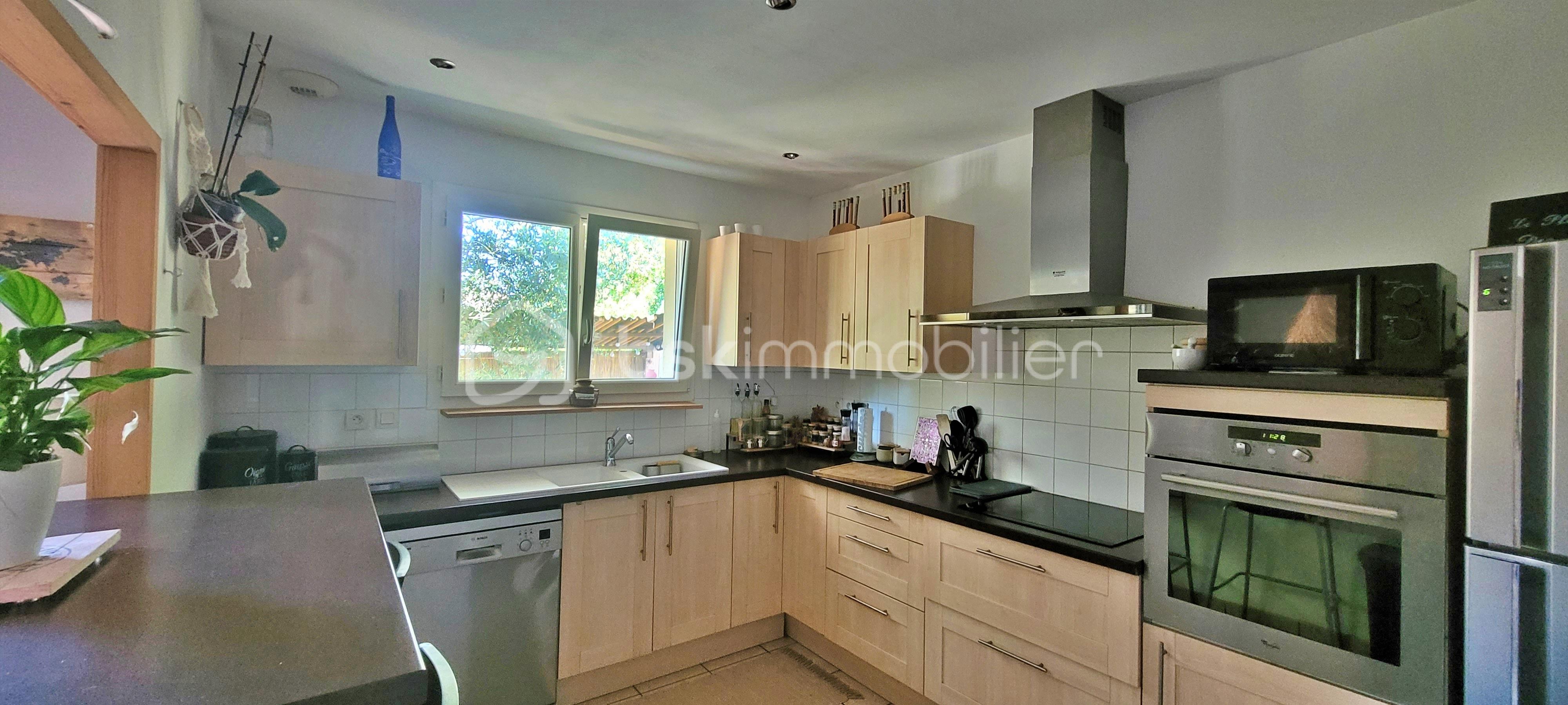 Maison de 125 m² - cuisine2.jpg