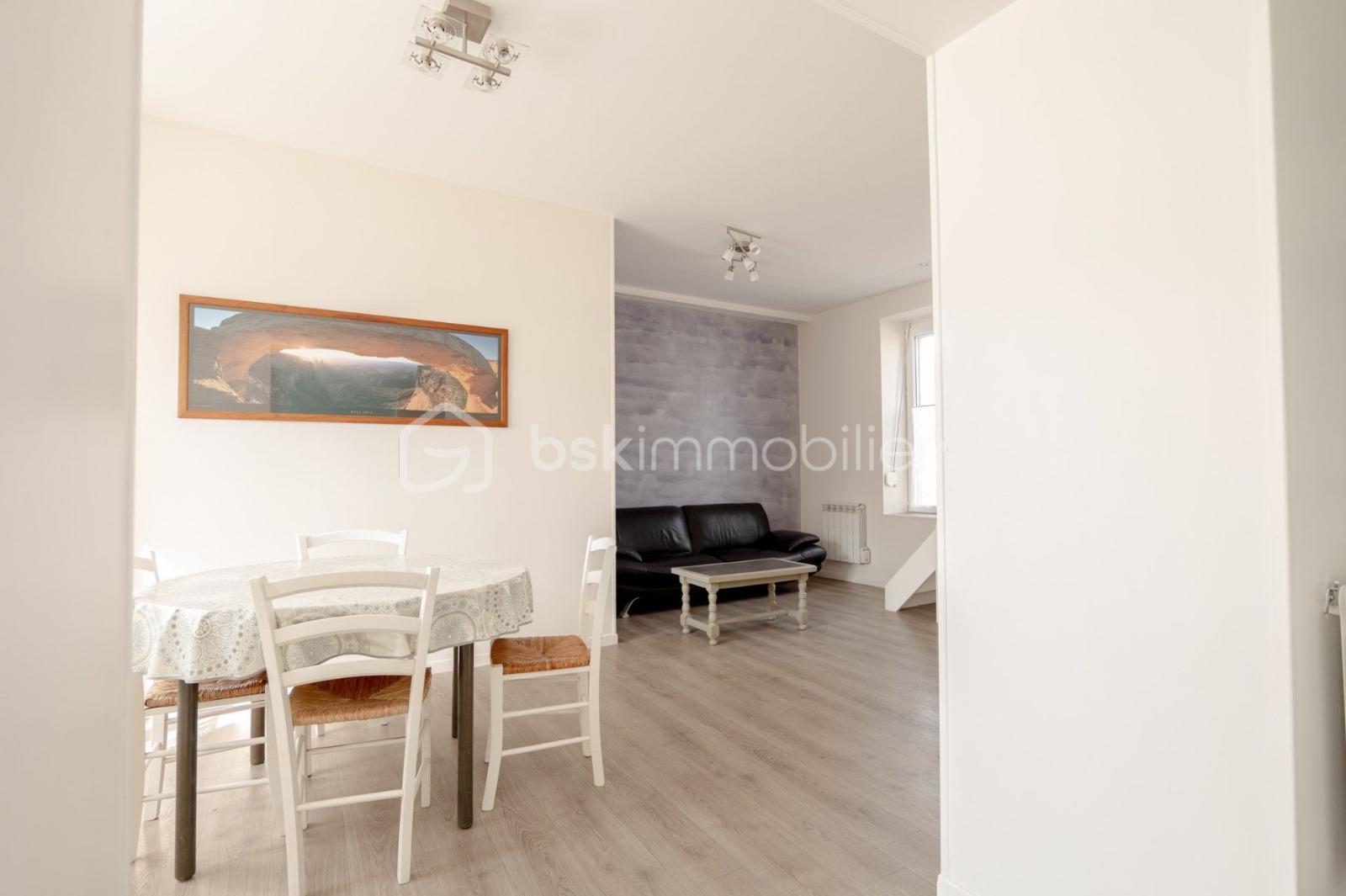 Maison de 188 m² - WhatsApp Image 2025-11-27 à 21.20.49_f75e810d.jpg