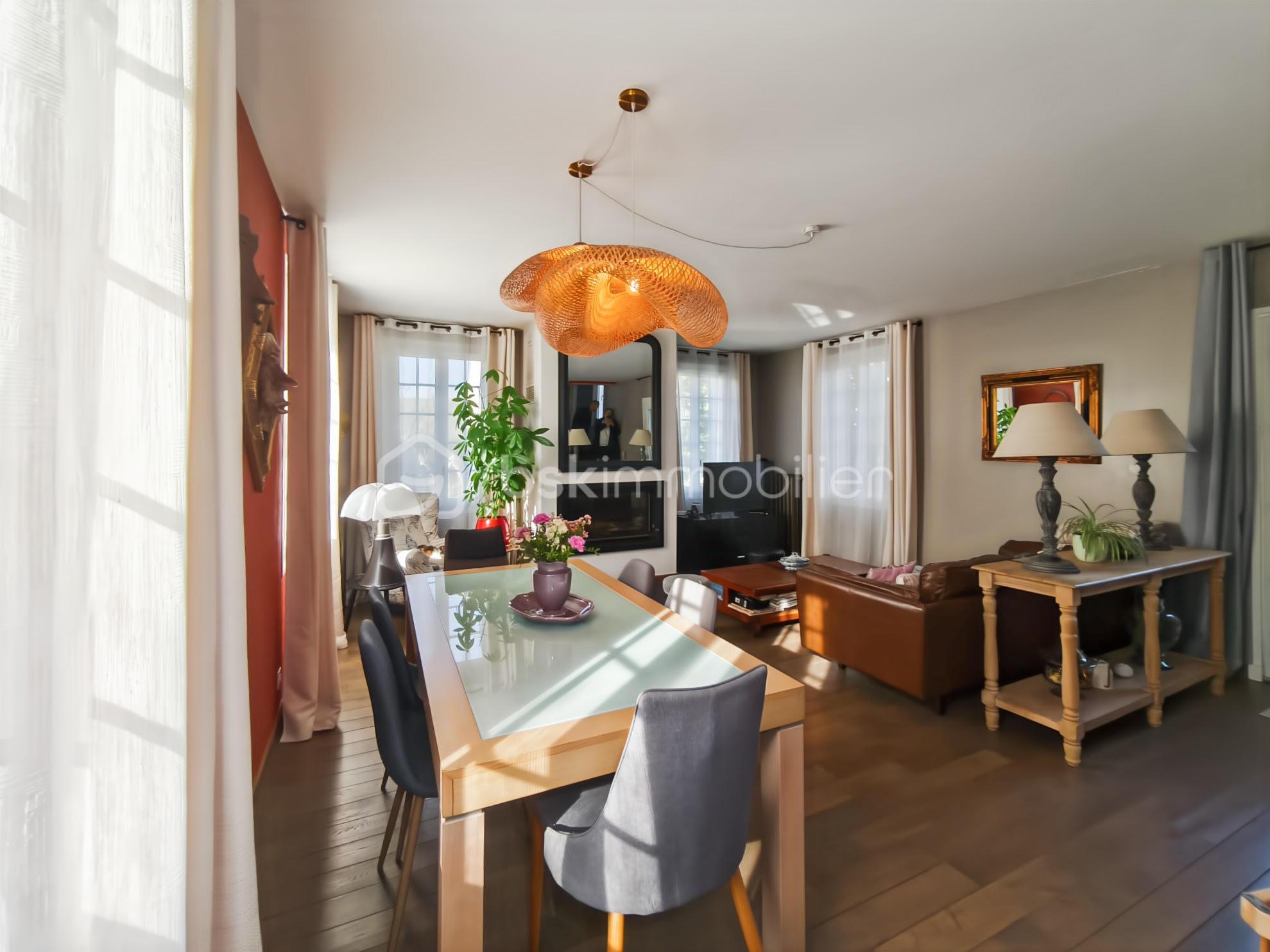Maison de 170 m² - salon 1.jpg