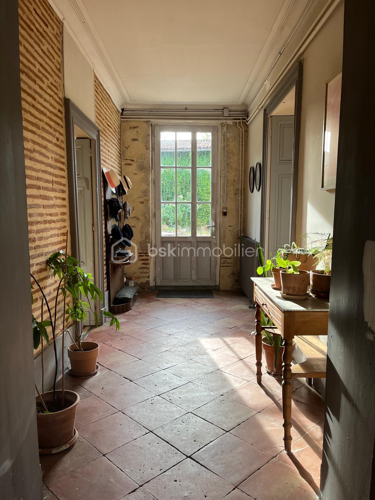 Maison de 396 m² - eec7276a-3ee8-4858-a3d3-bdb3970091f5.jpeg