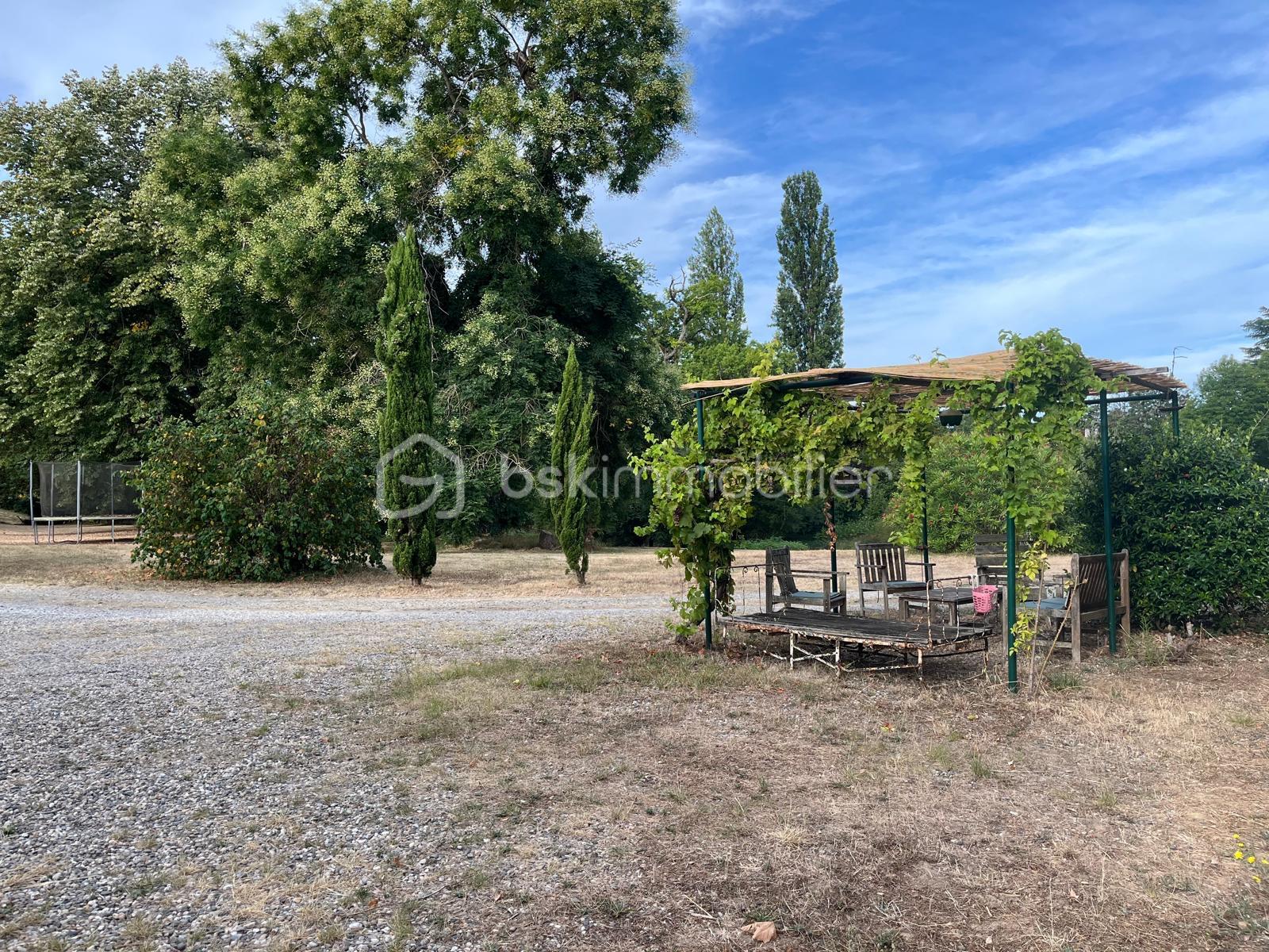 Maison de 396 m² - 893d314f-0ee9-4baf-a920-83a01f36cdbf.jpeg