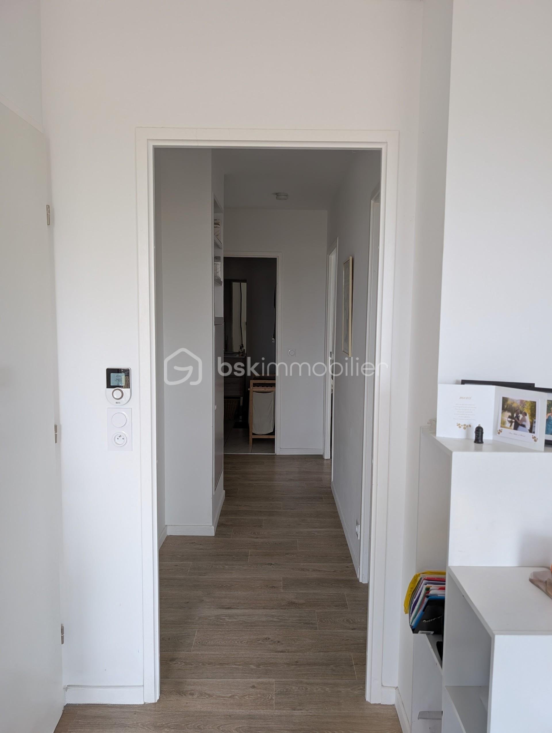 Appartement de 58 m² - Couloir.jpg