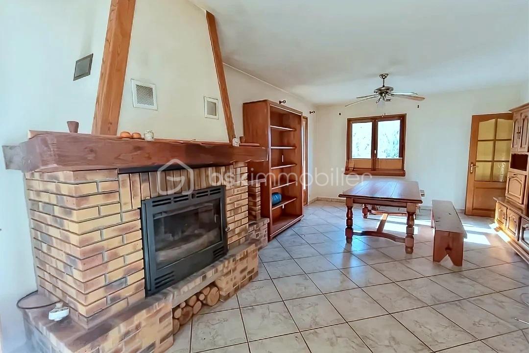 Maison de 170 m² - hoqi-67fc63fe266747f090ac5950013209bf.jpg