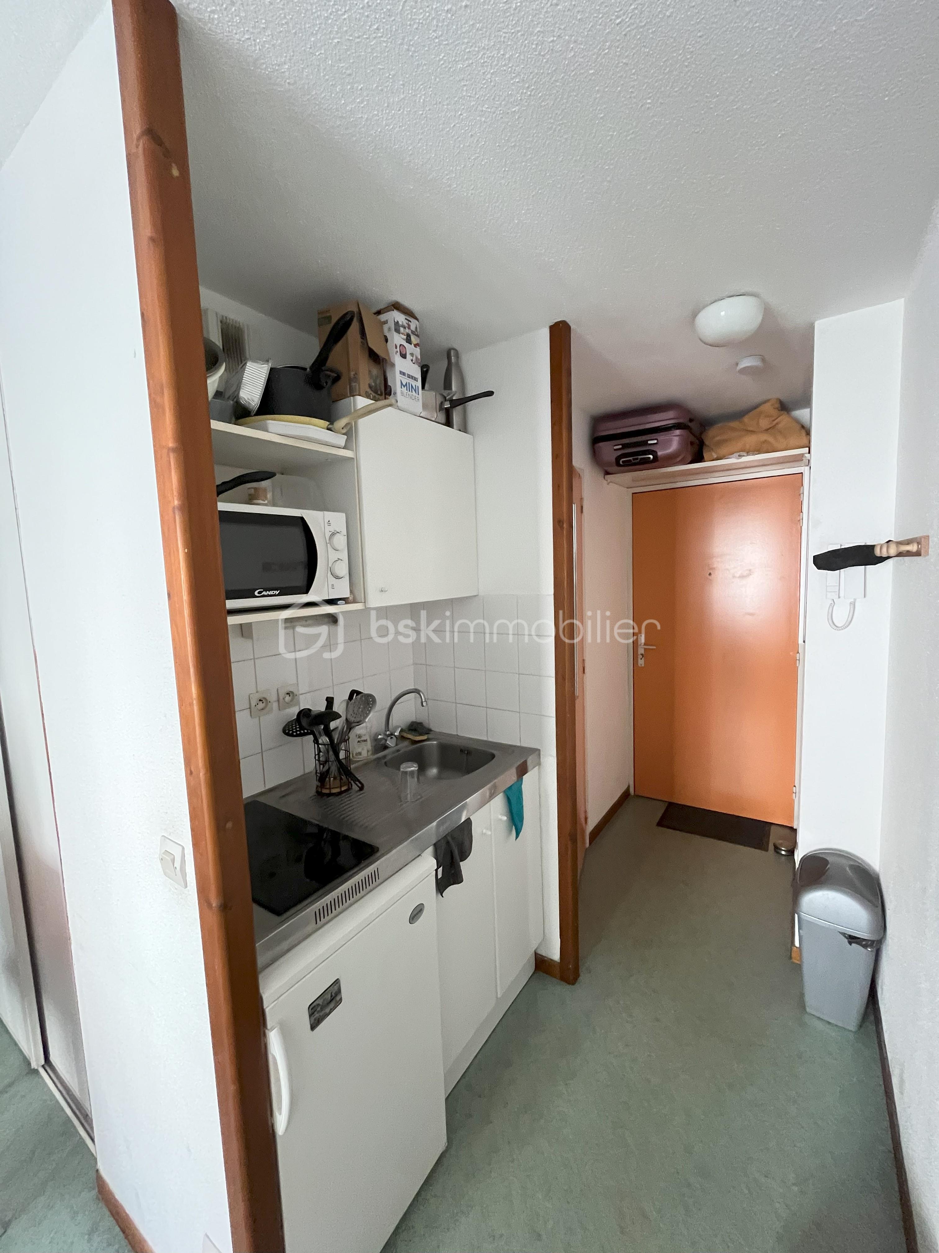 Appartement de 17 m² - cuisine.jpeg