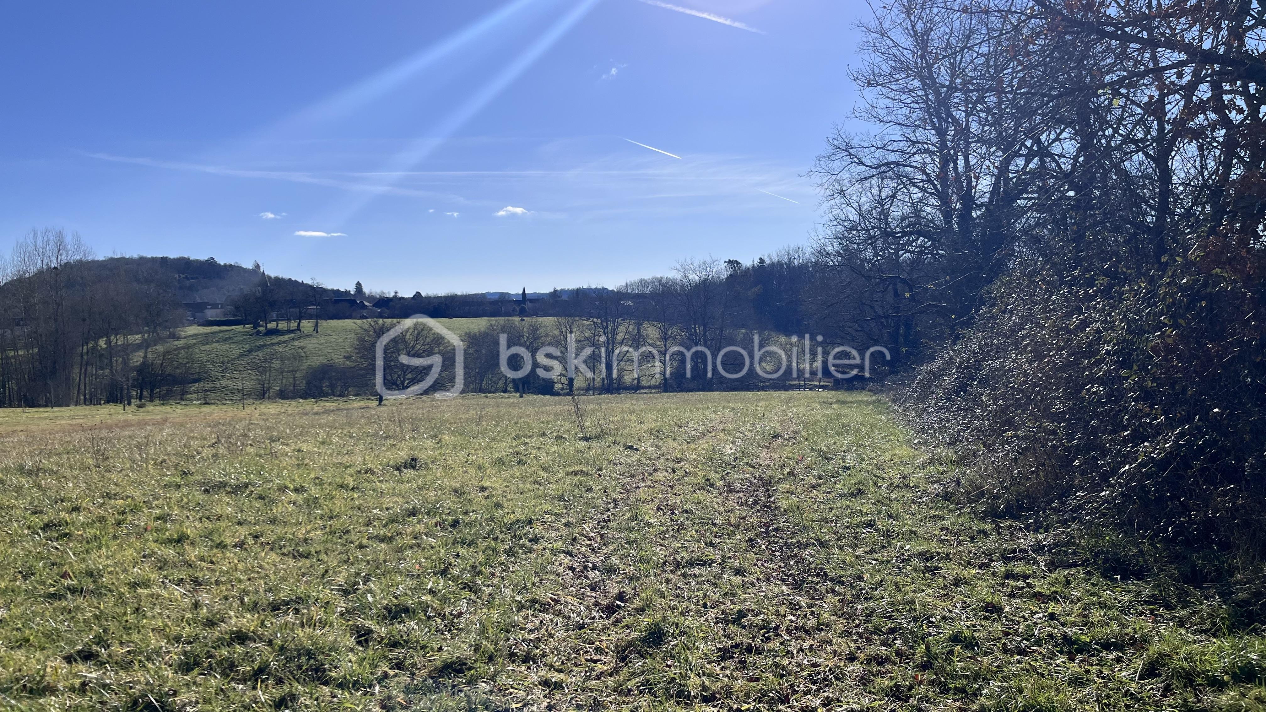Terrain de 12 247 m²