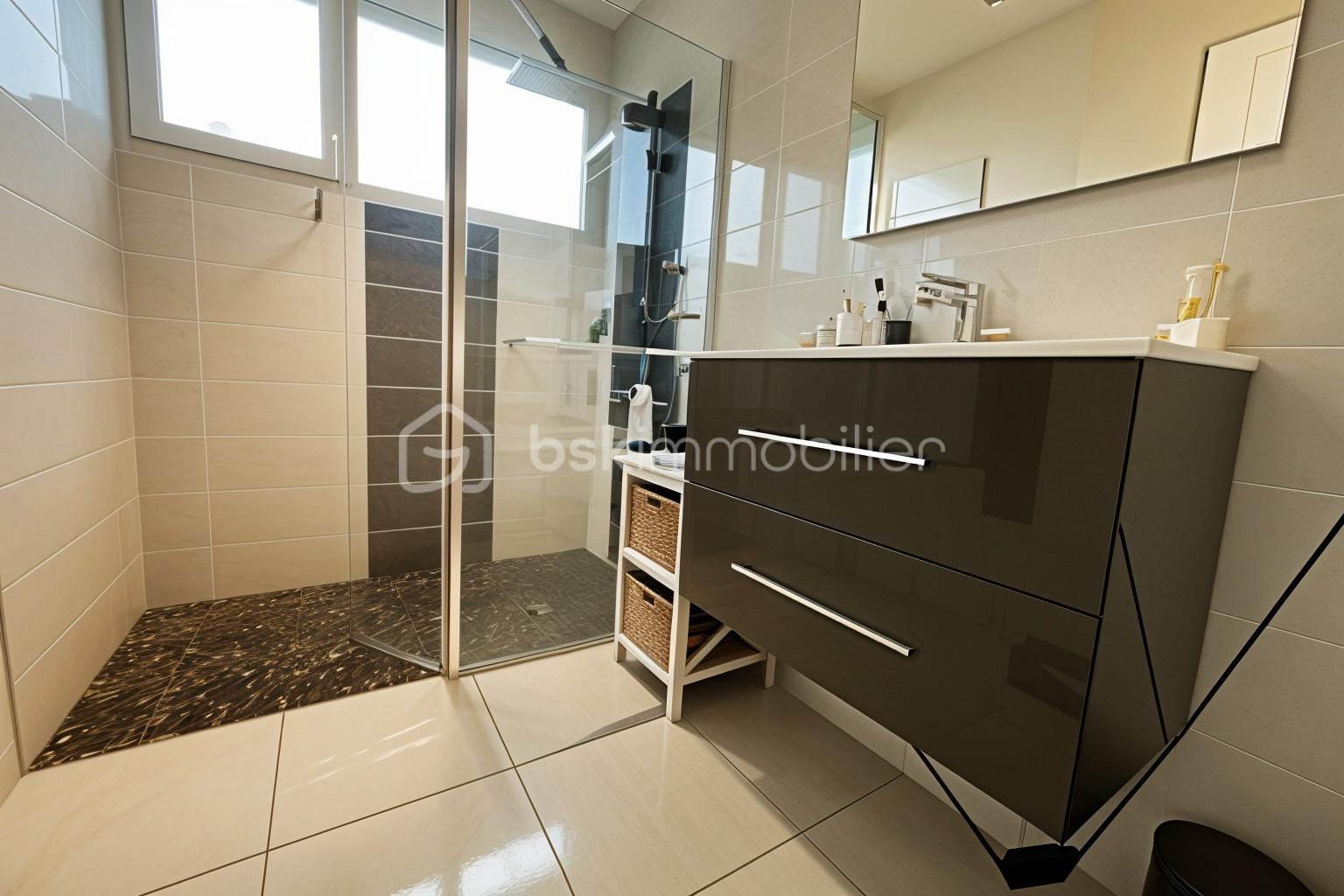 Maison de 103 m² - renovateclub-improve-style-09kgrqr4.jpg