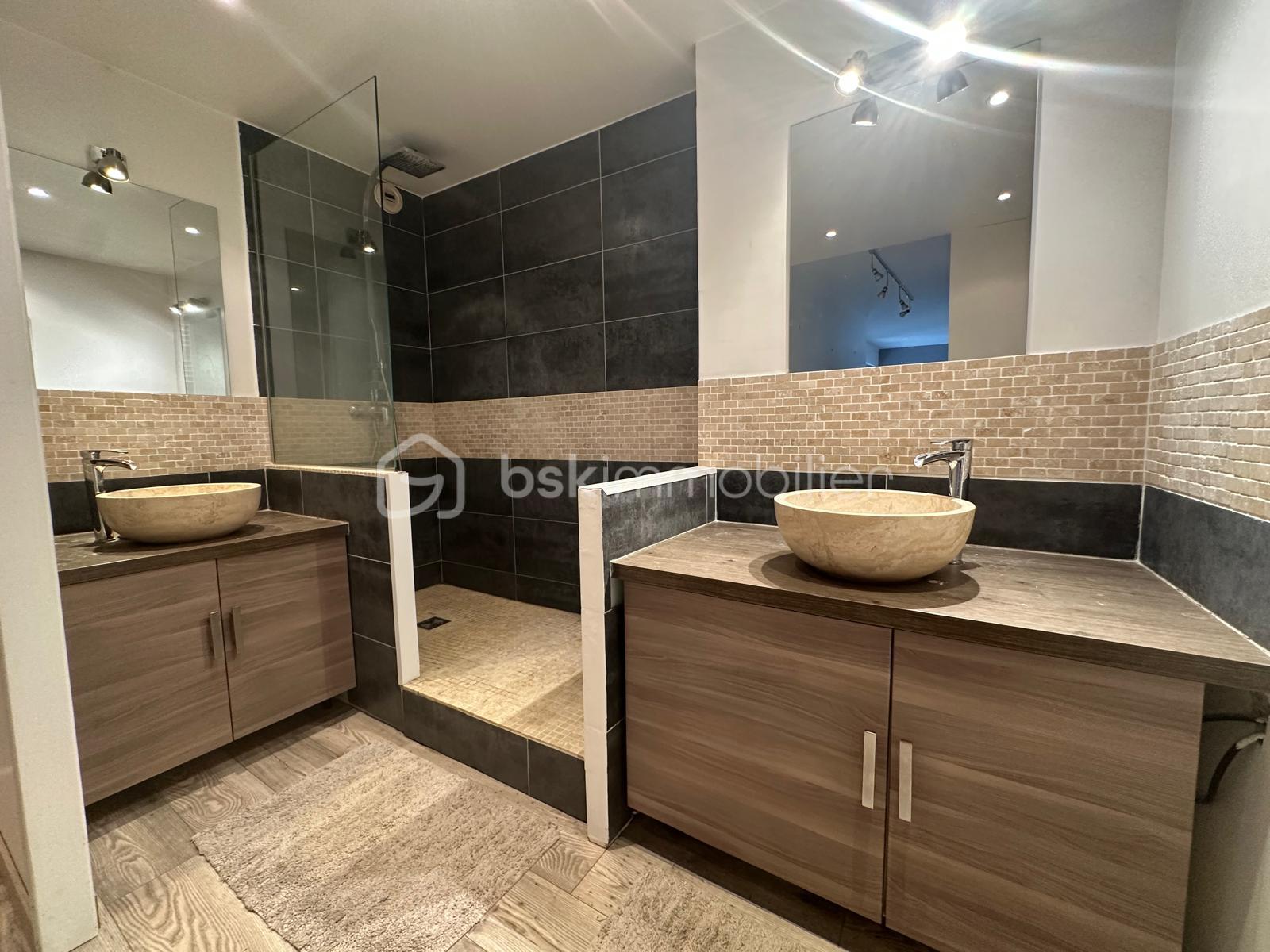 Appartement de 86,94 m² - 2_sdb2.jpg